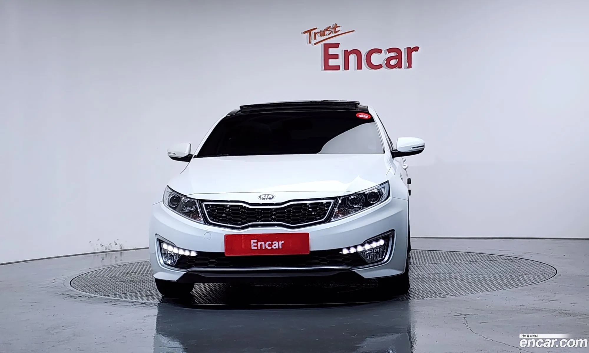 Kia K5 Hybrid 2012 — 2