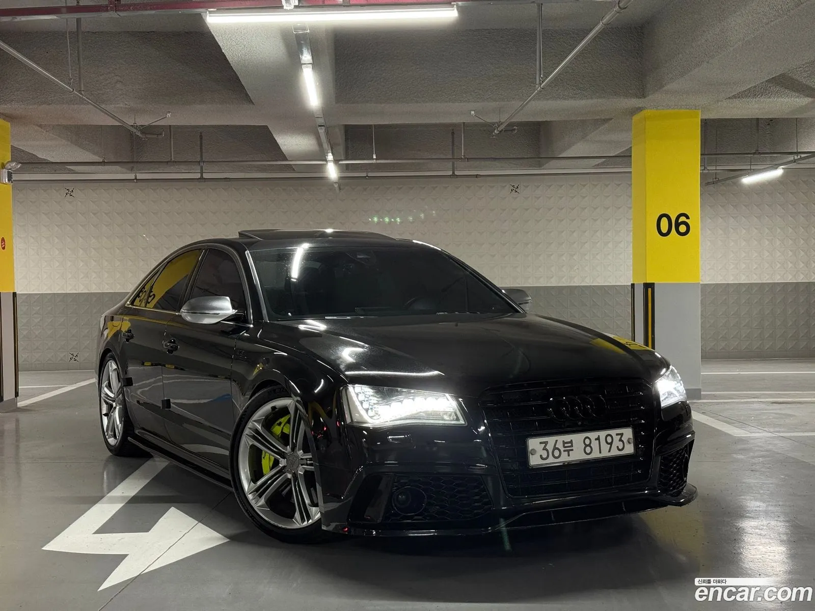 Audi S8 2014 — 17
