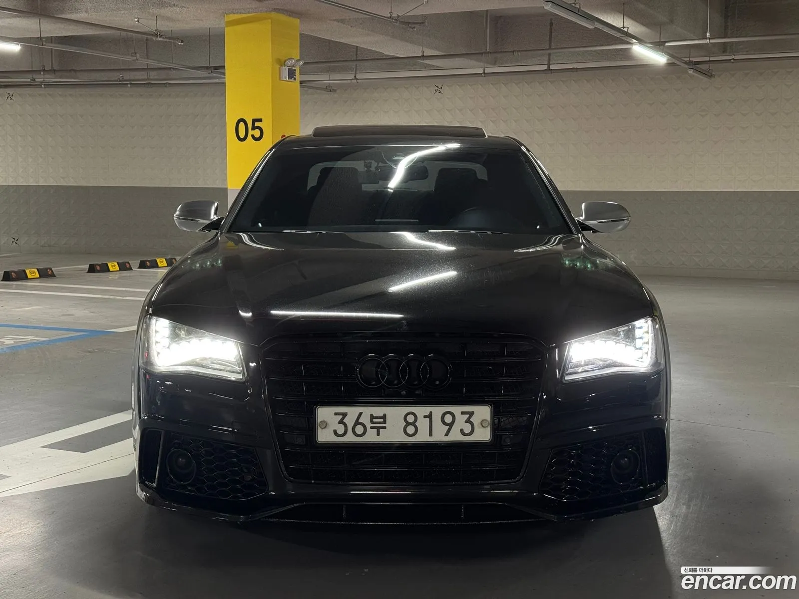 Audi S8 2014 — 8