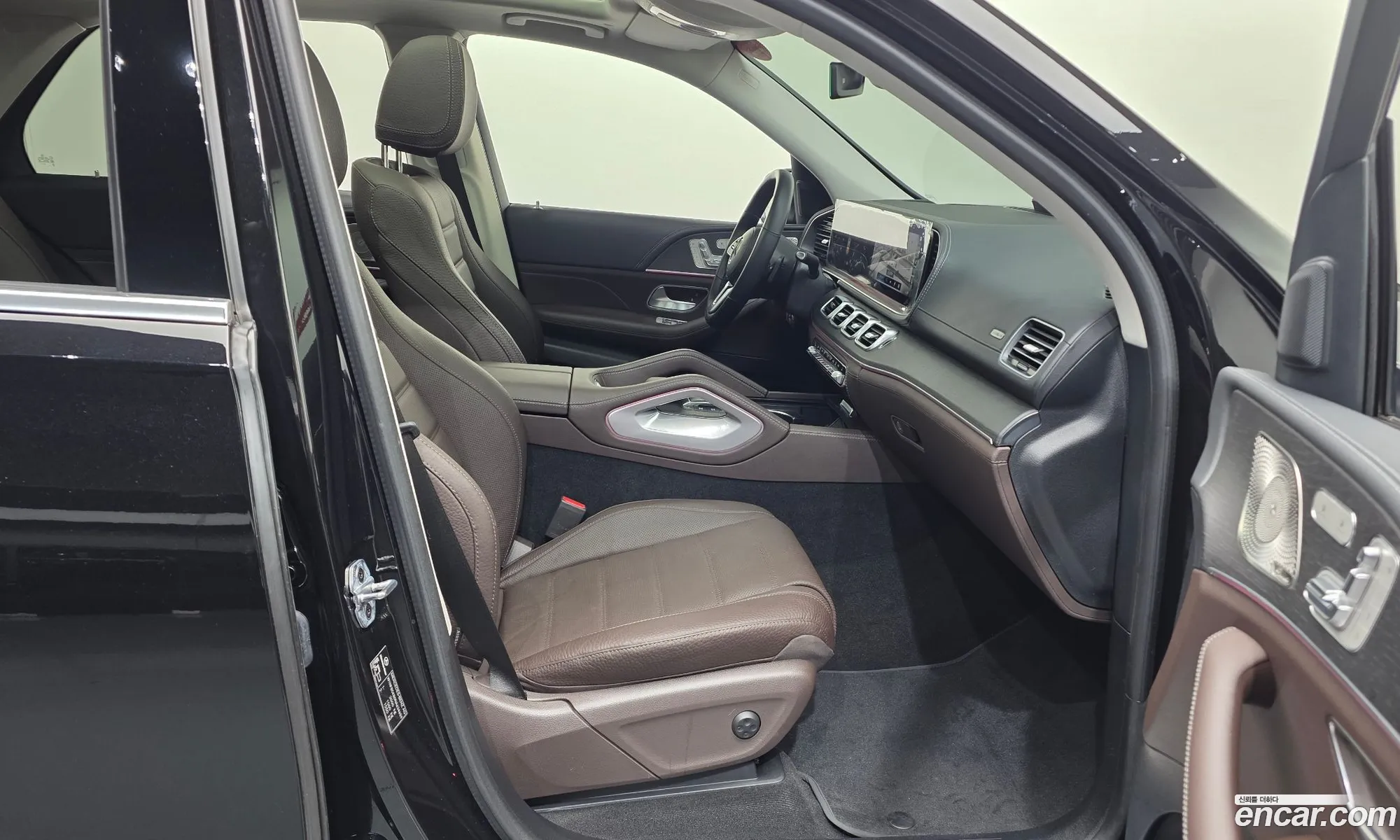 Mercedes-Benz GLE-Class W167 2022 — 27