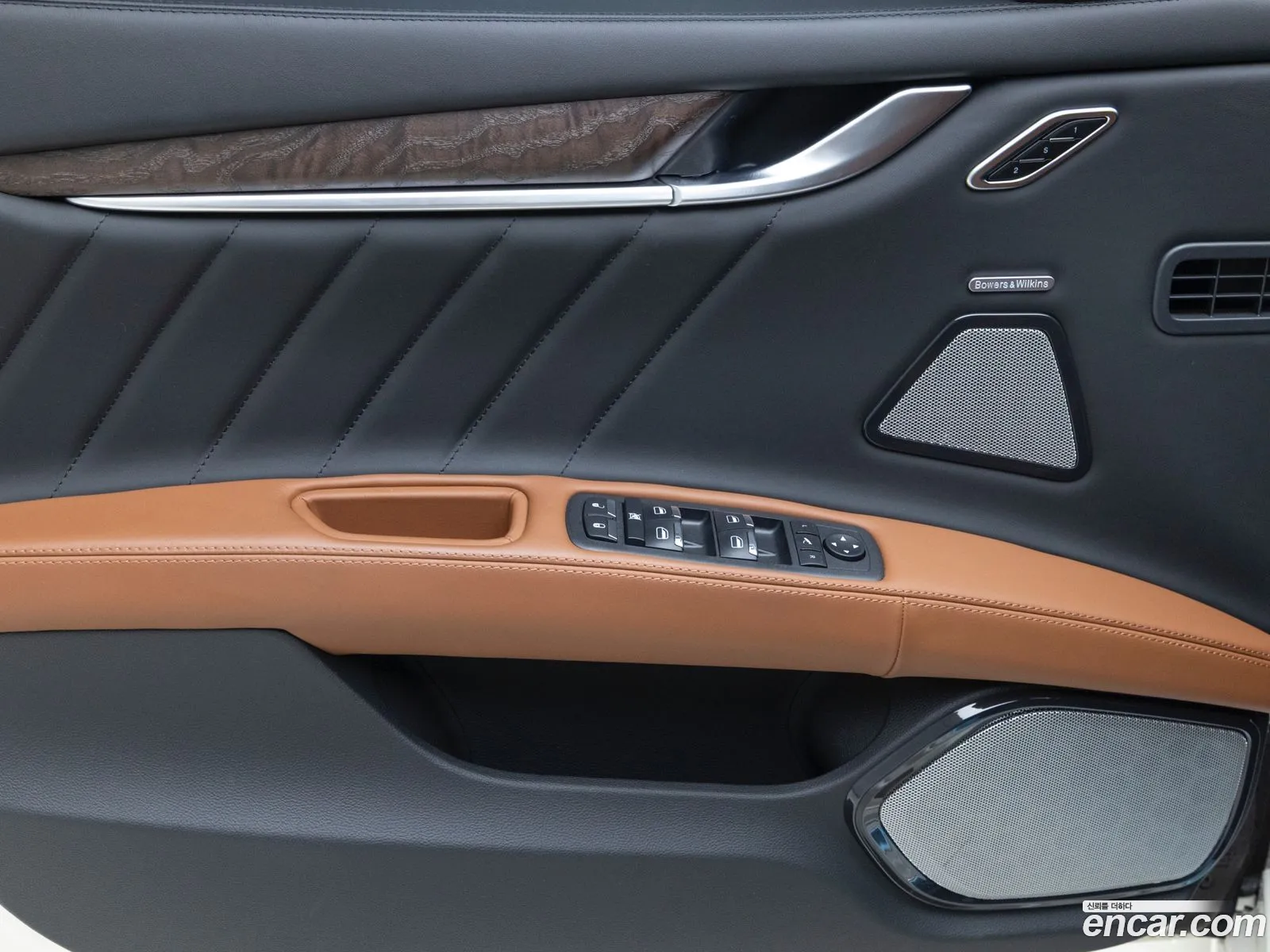 Maserati Ghibli 2023 — 11