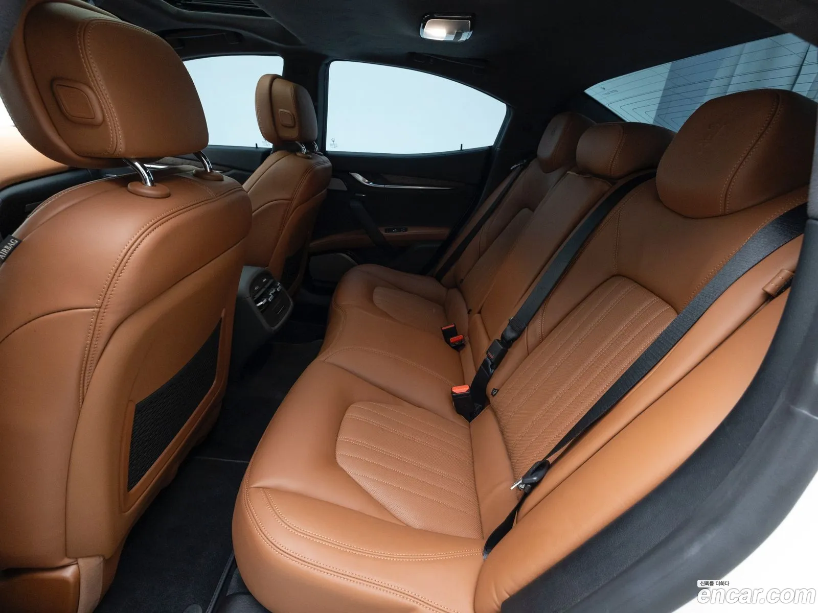 Maserati Ghibli 2023 — 8