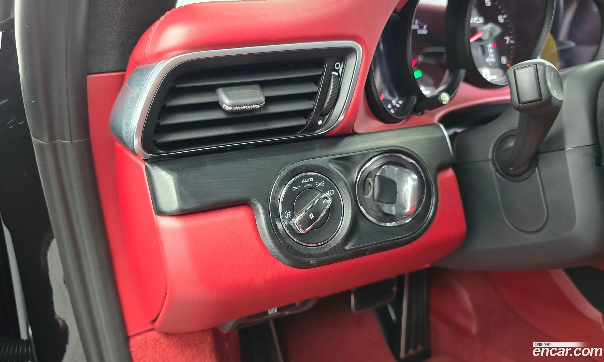 Porsche 911 2019 WP0AB2996KS114233 — 16
