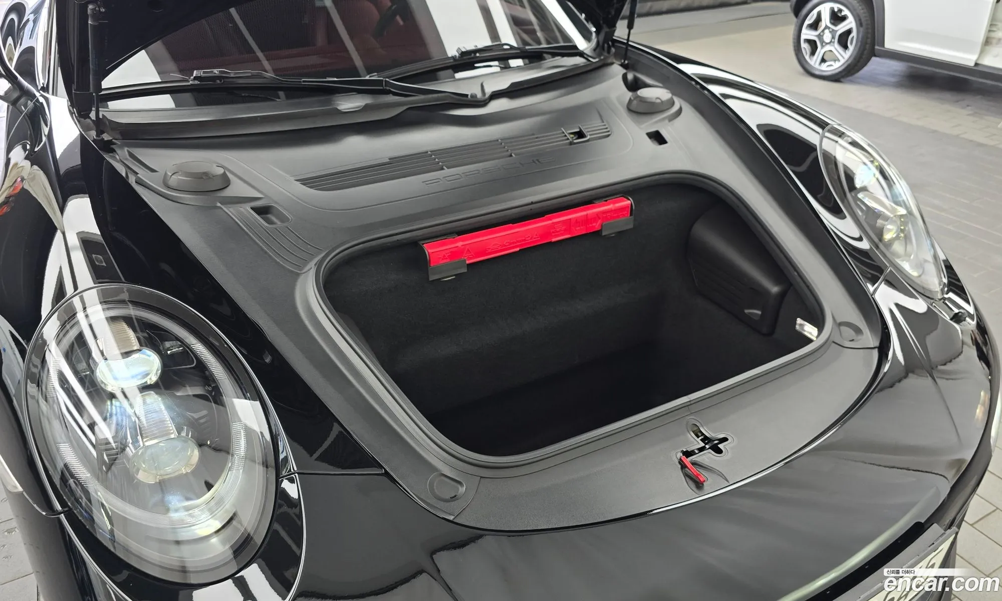 Porsche 911 2019 WP0AB2996KS114233 — 11