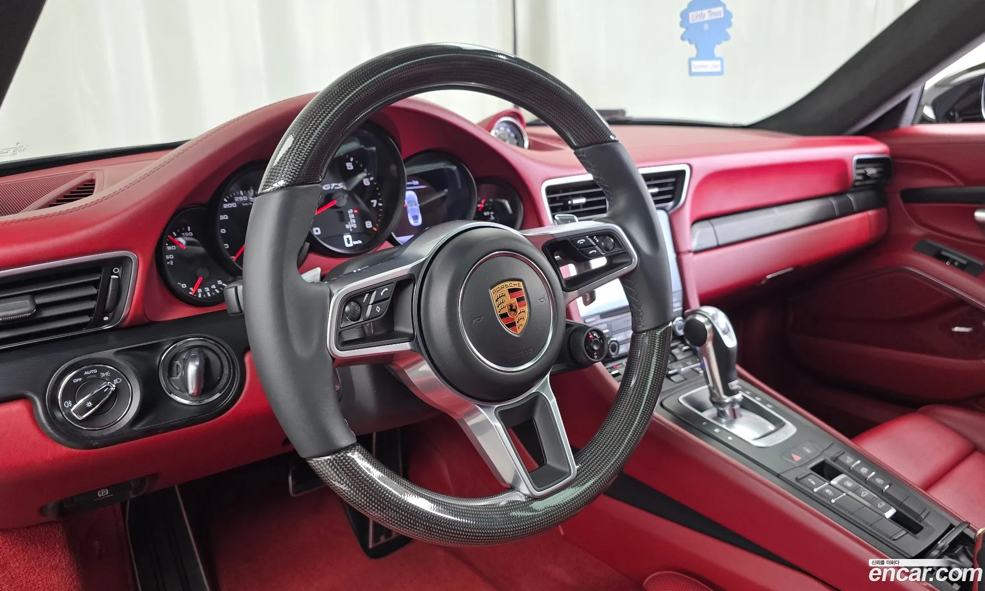 Porsche 911 2019 WP0AB2996KS114233 — 19