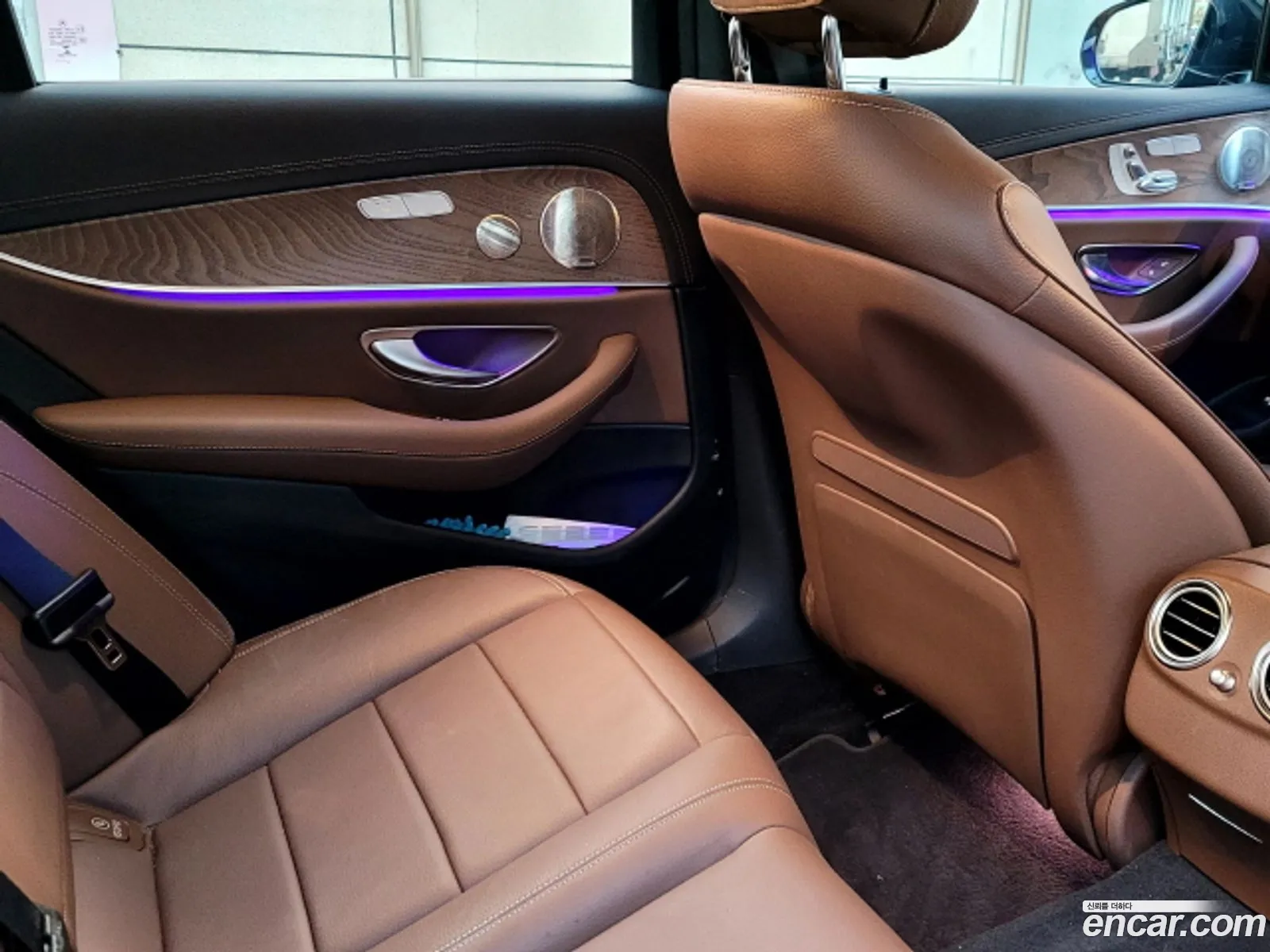 Mercedes-Benz E-Class W213 2023 — 11