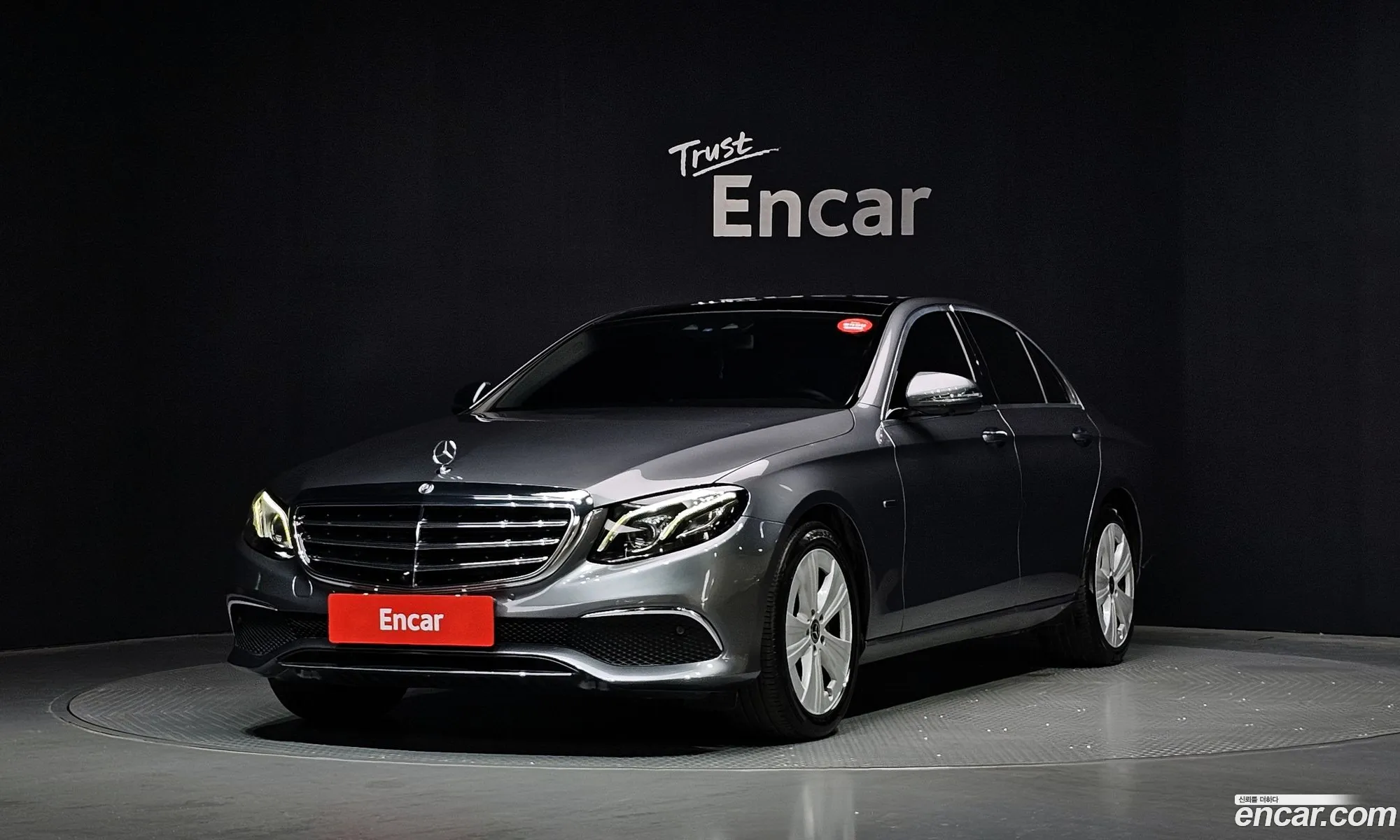 Mercedes-Benz E-Class W213 2019 WDDZF5DB8KA660224 — 16
