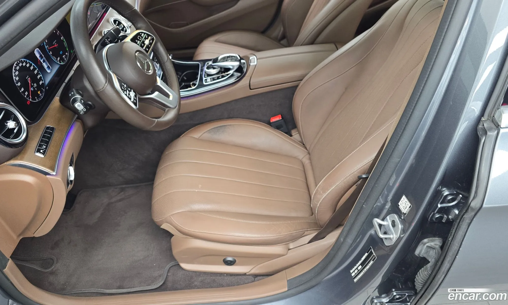 Mercedes-Benz E-Class W213 2019 WDDZF5DB8KA660224 — 19