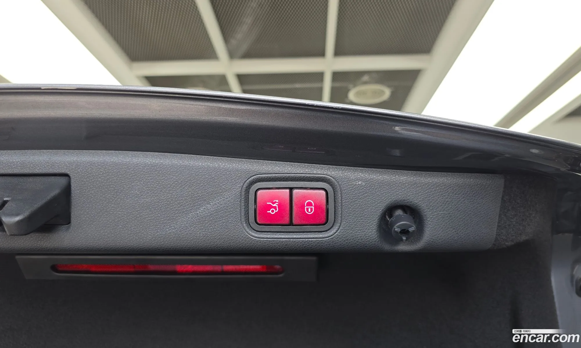 Mercedes-Benz E-Class W213 2019 WDDZF5DB8KA660224 — 25