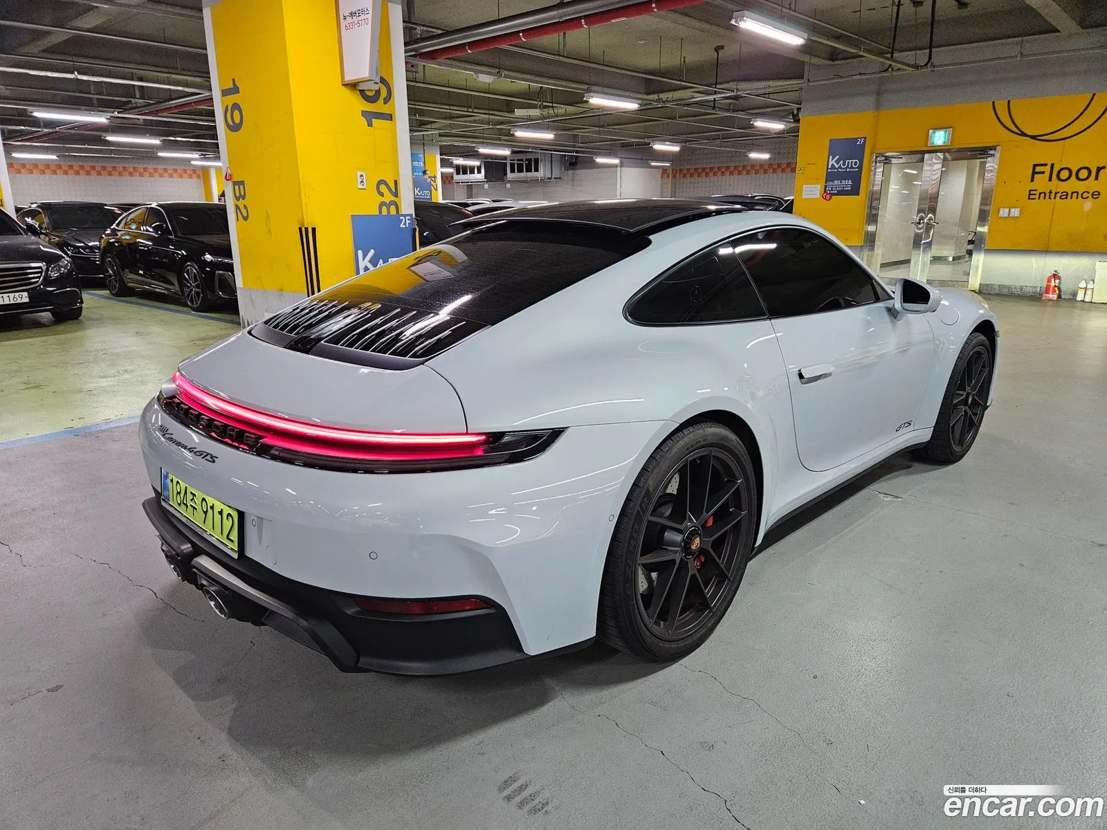 Porsche 911 2025 — 7