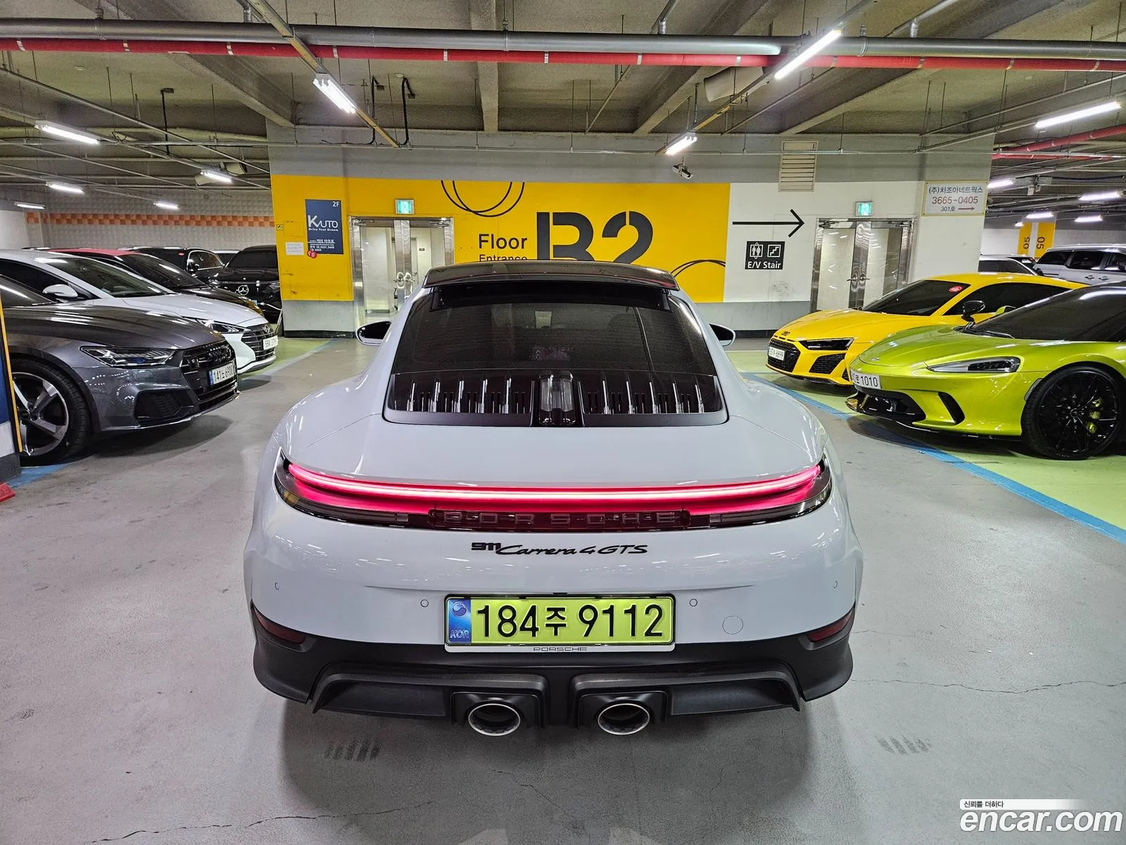 Porsche 911 2025 — 6