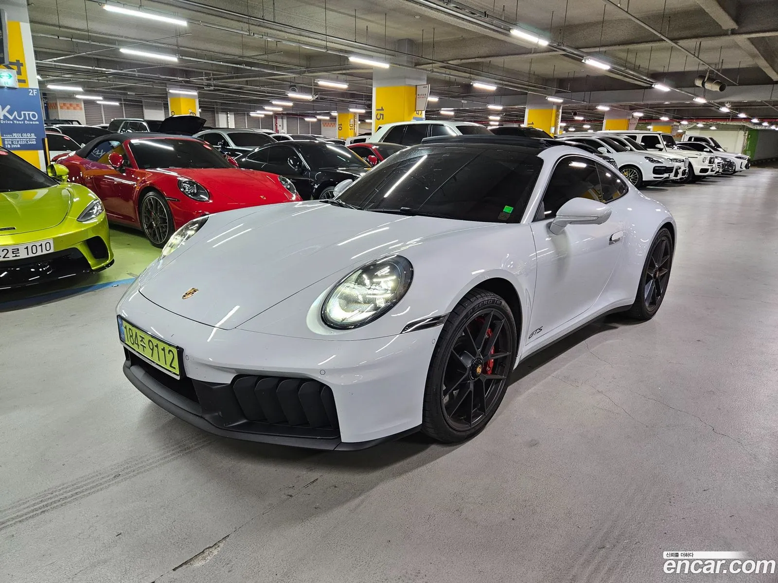 Porsche 911 2025 — 14