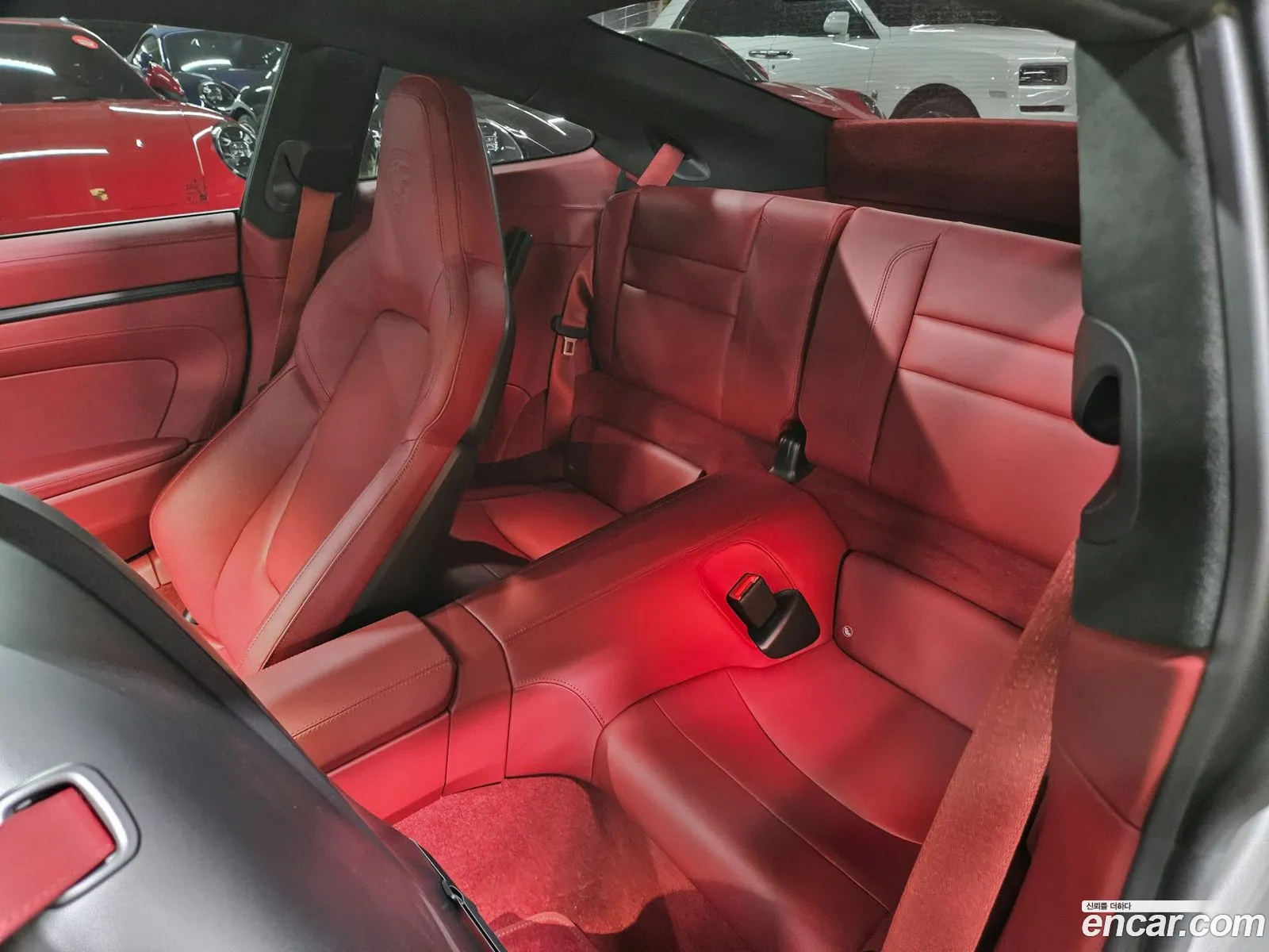 Porsche 911 2025 — 10
