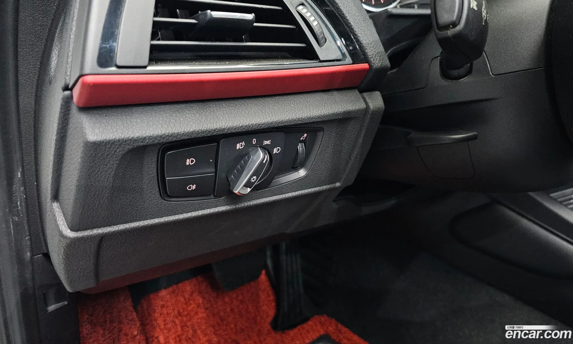 BMW 1 Series 2016 WBA1S5108G5D25924 — 17