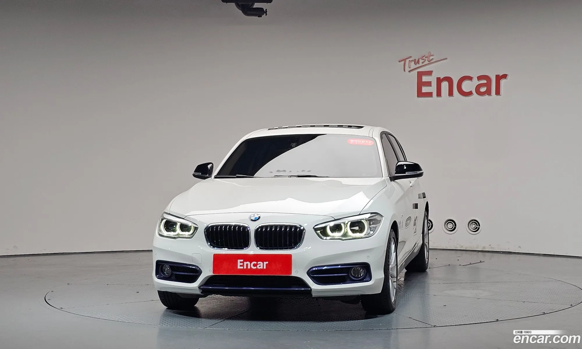 BMW 1 Series 2016 WBA1S5108G5D25924 — 21