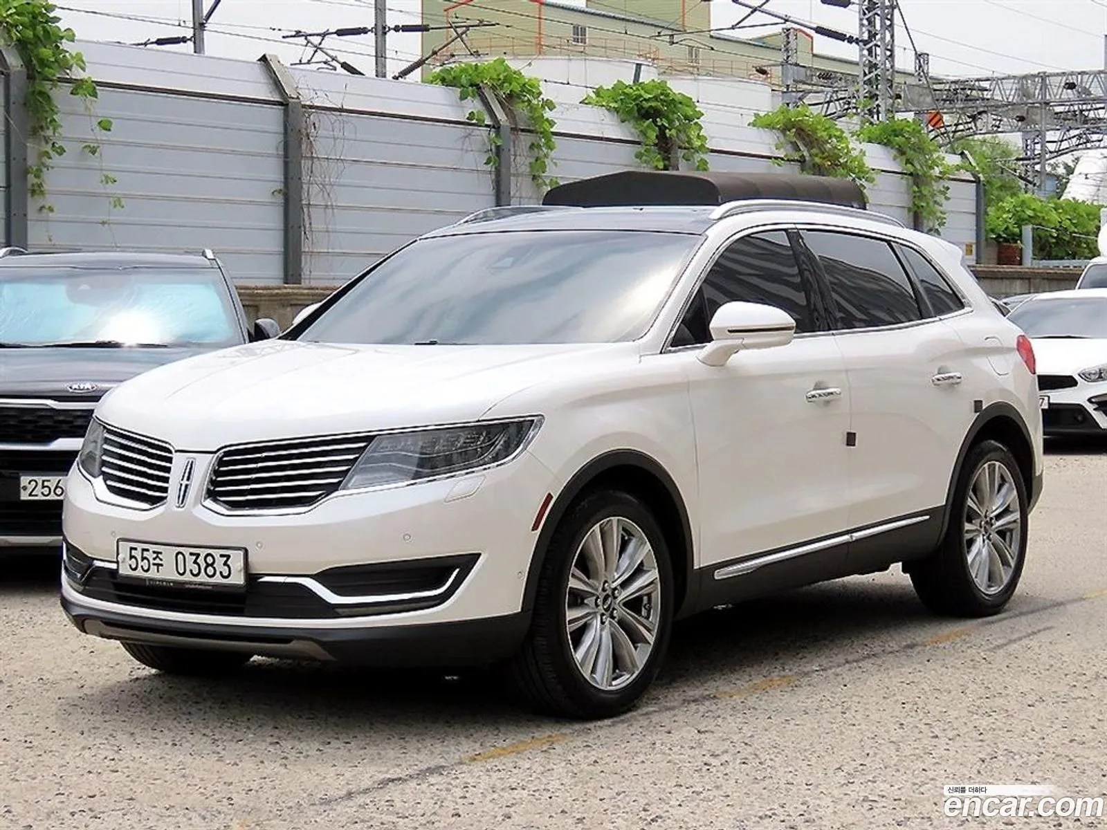 Lincoln MKX 2016 — 18