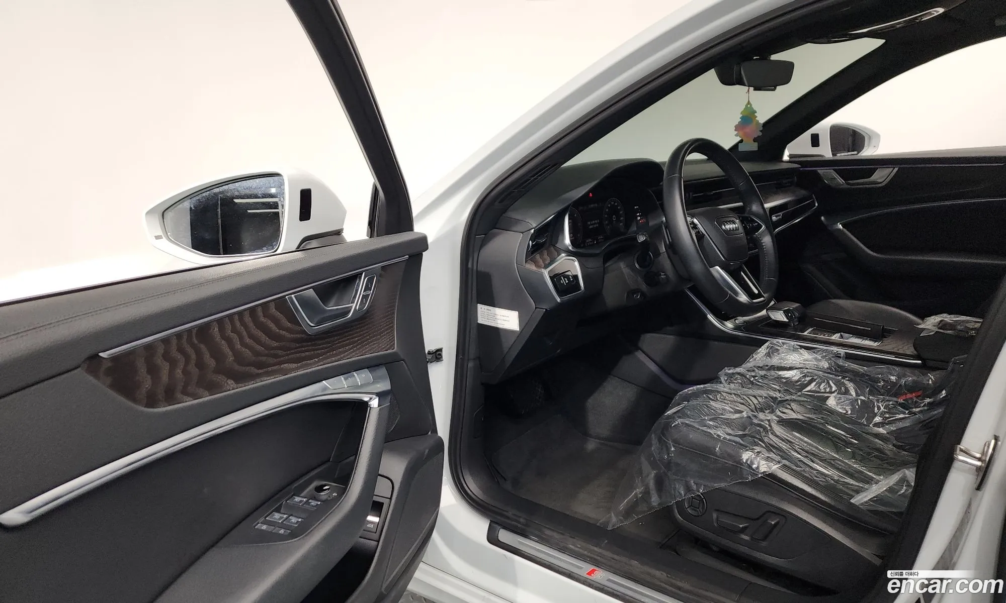 Audi A6 2020 — 12