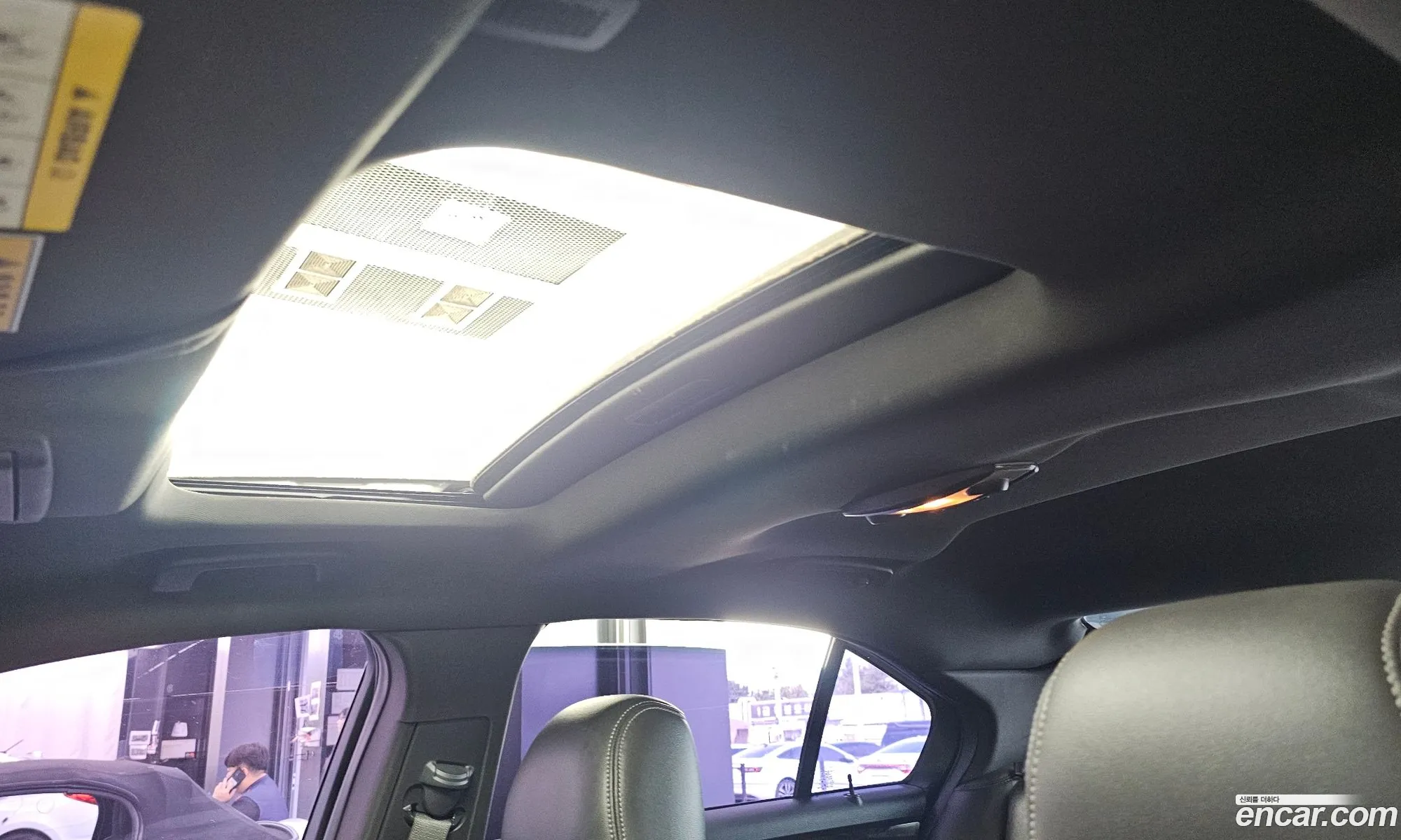 Ford Taurus 2017 1FAHP2F93HG106158 — 14