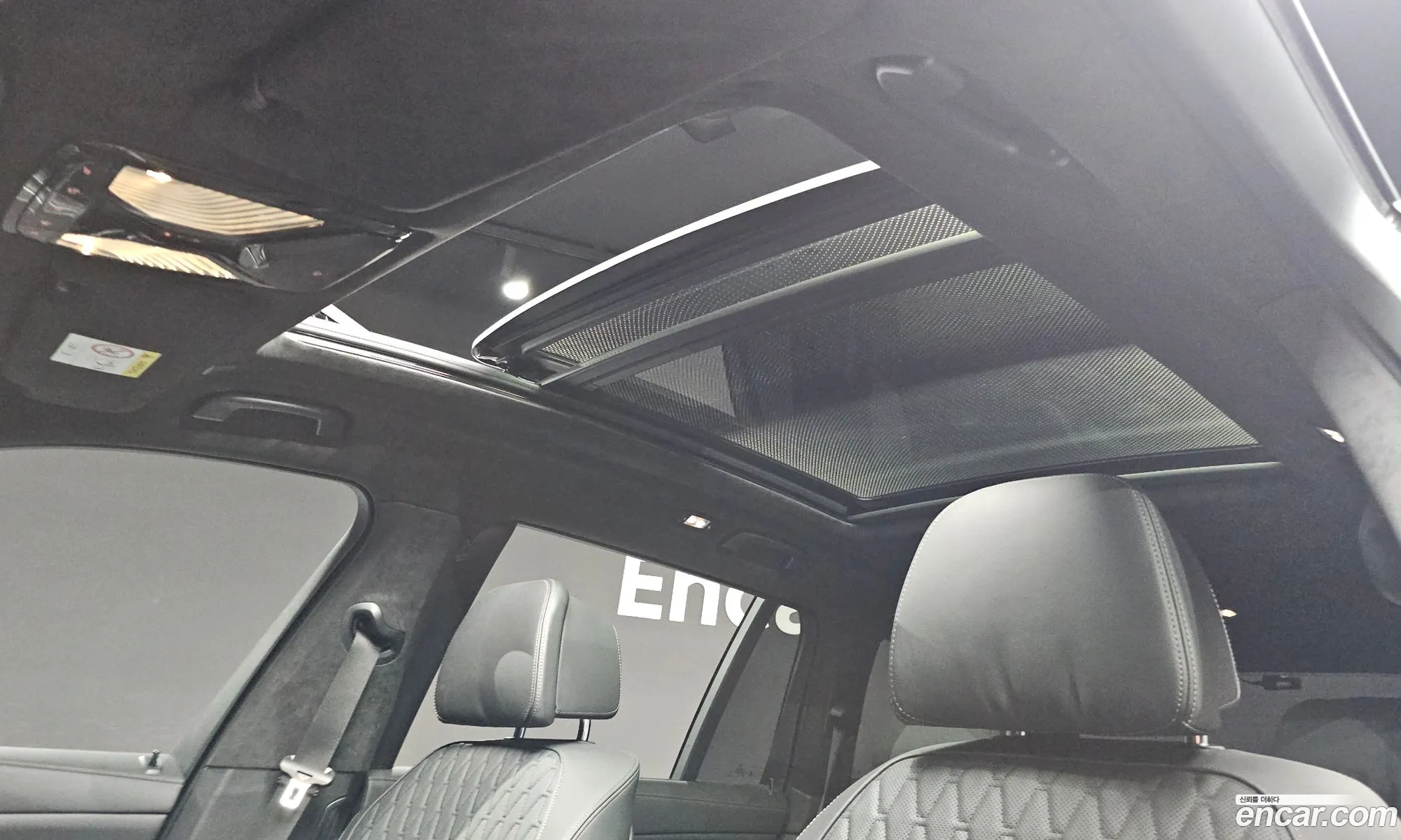 BMW X7 2024 — 32