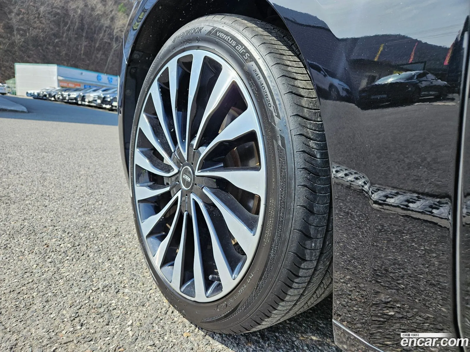 Lincoln Continental 10th Gen 2019 — 10
