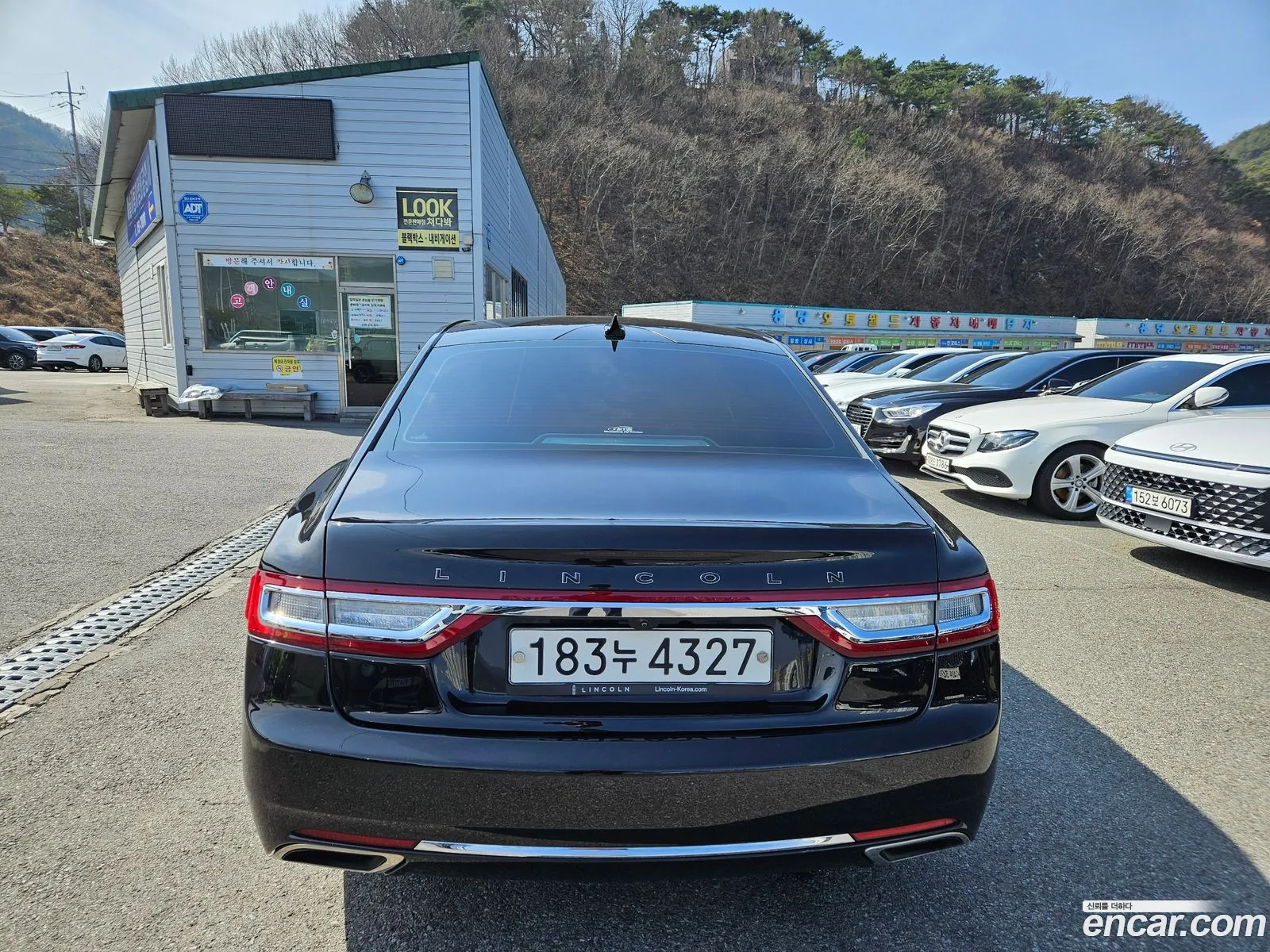 Lincoln Continental 10th Gen 2019 — 4