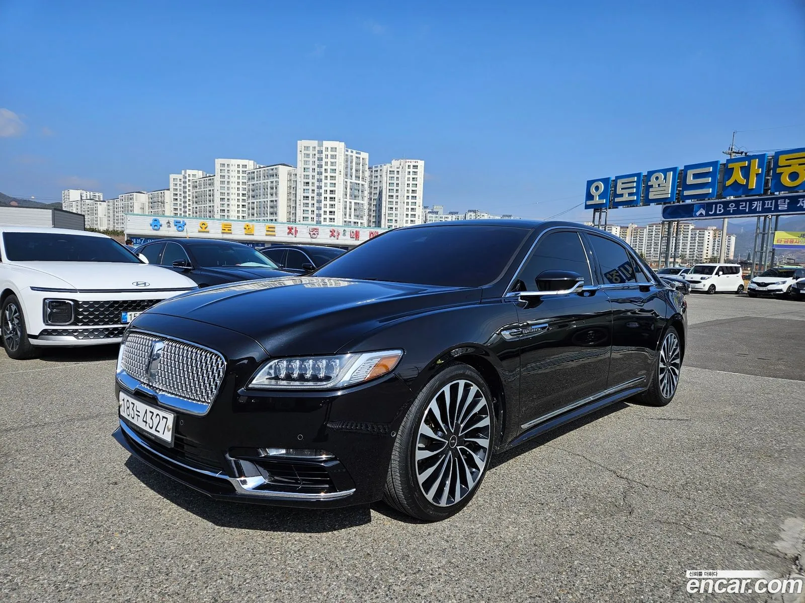 Lincoln Continental 10th Gen 2019 — 9