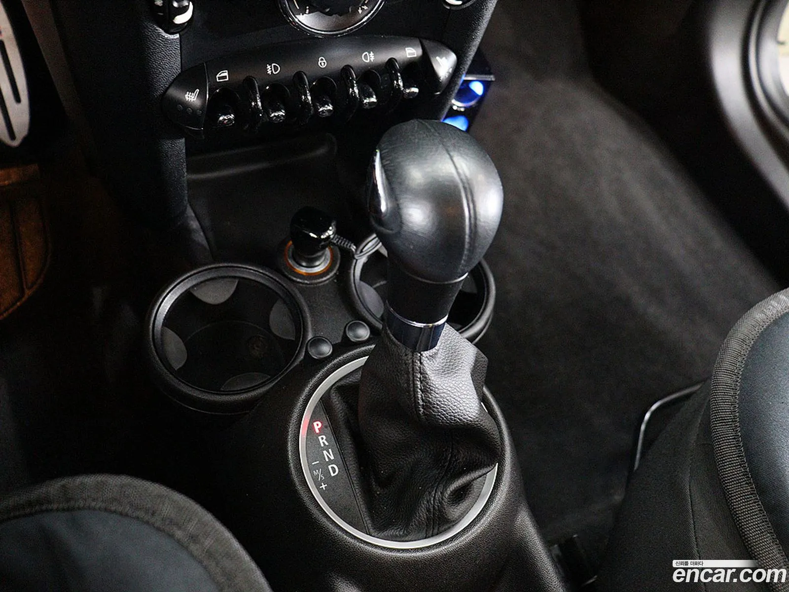 Mini Cooper 2011 — 2