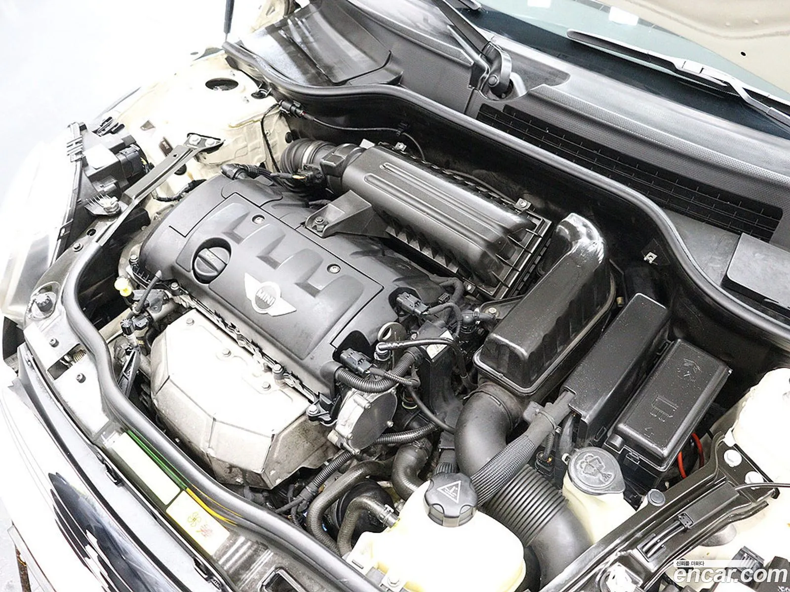 Mini Cooper 2011 — 19
