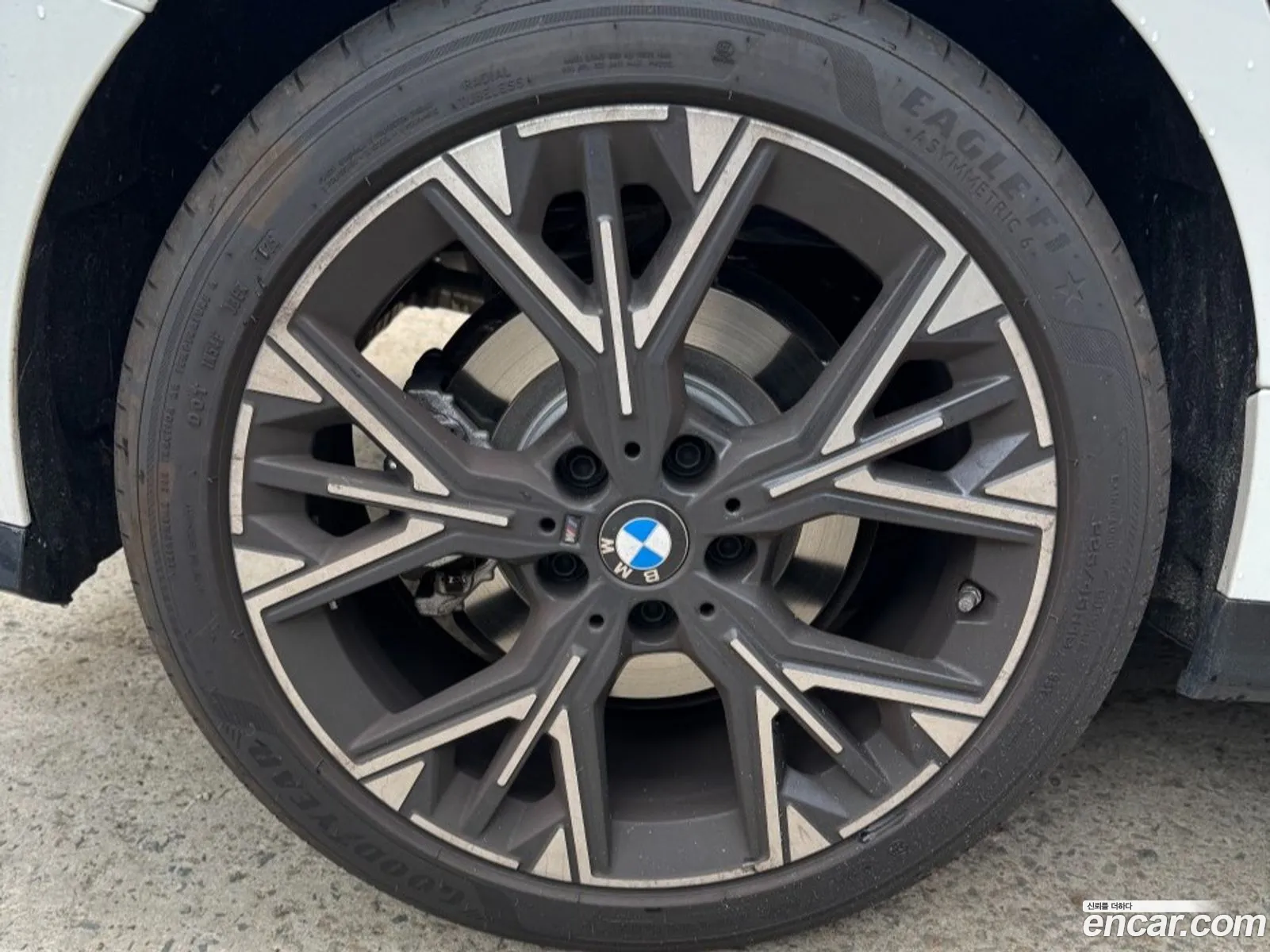 BMW 1 Series 2025 — 9