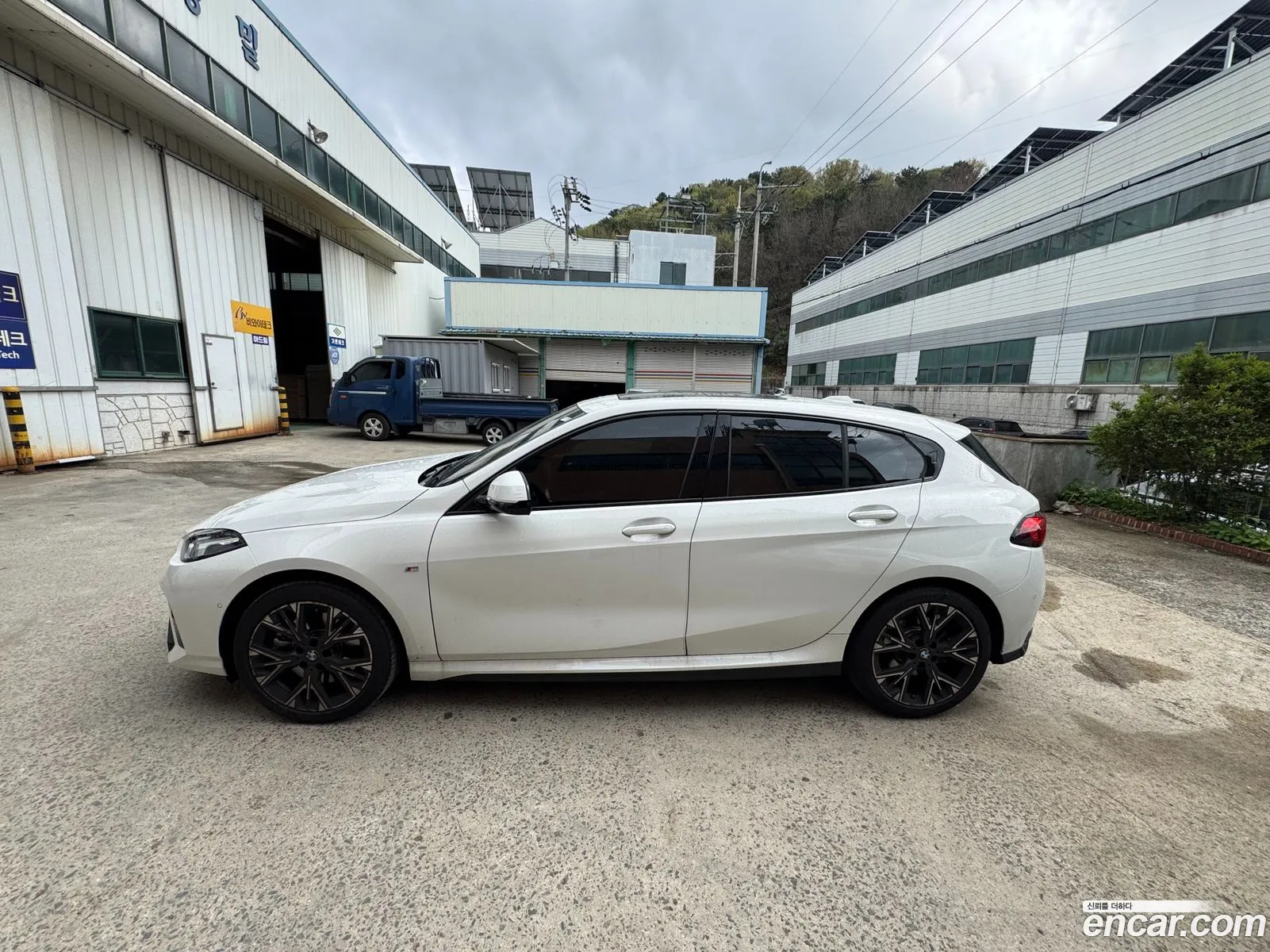 BMW 1 Series 2025 — 8