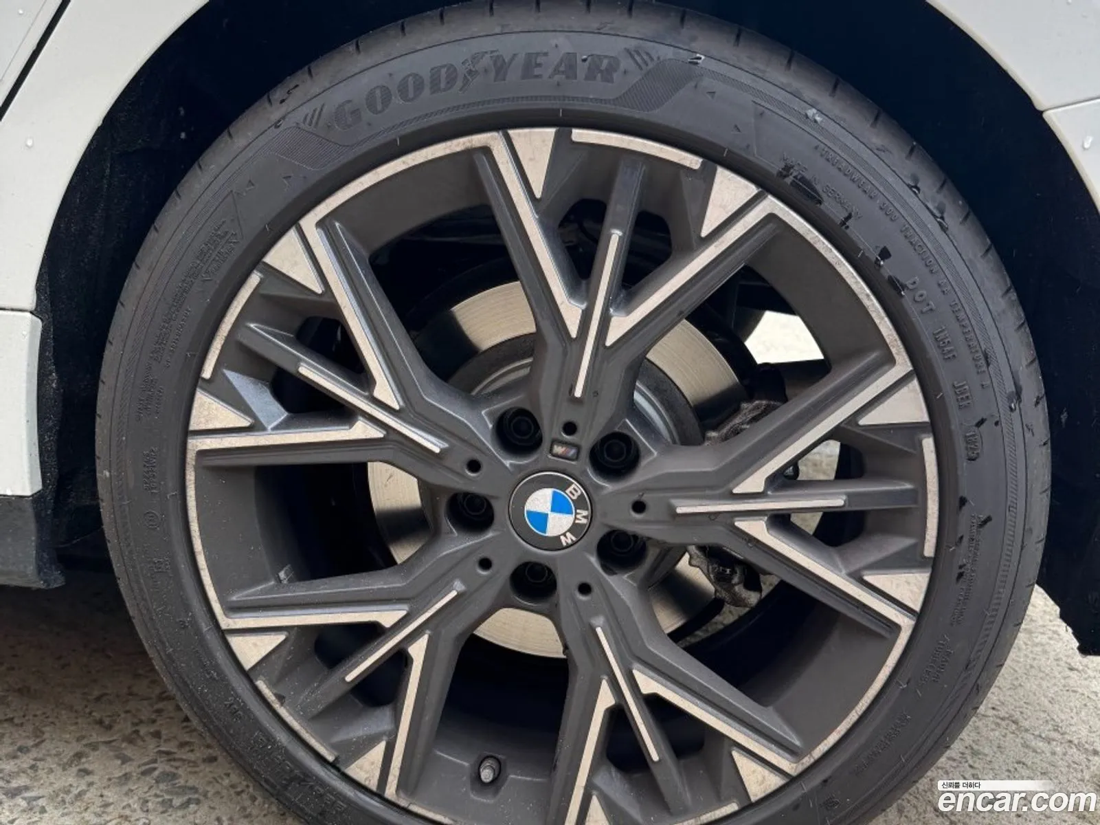 BMW 1 Series 2025 — 6