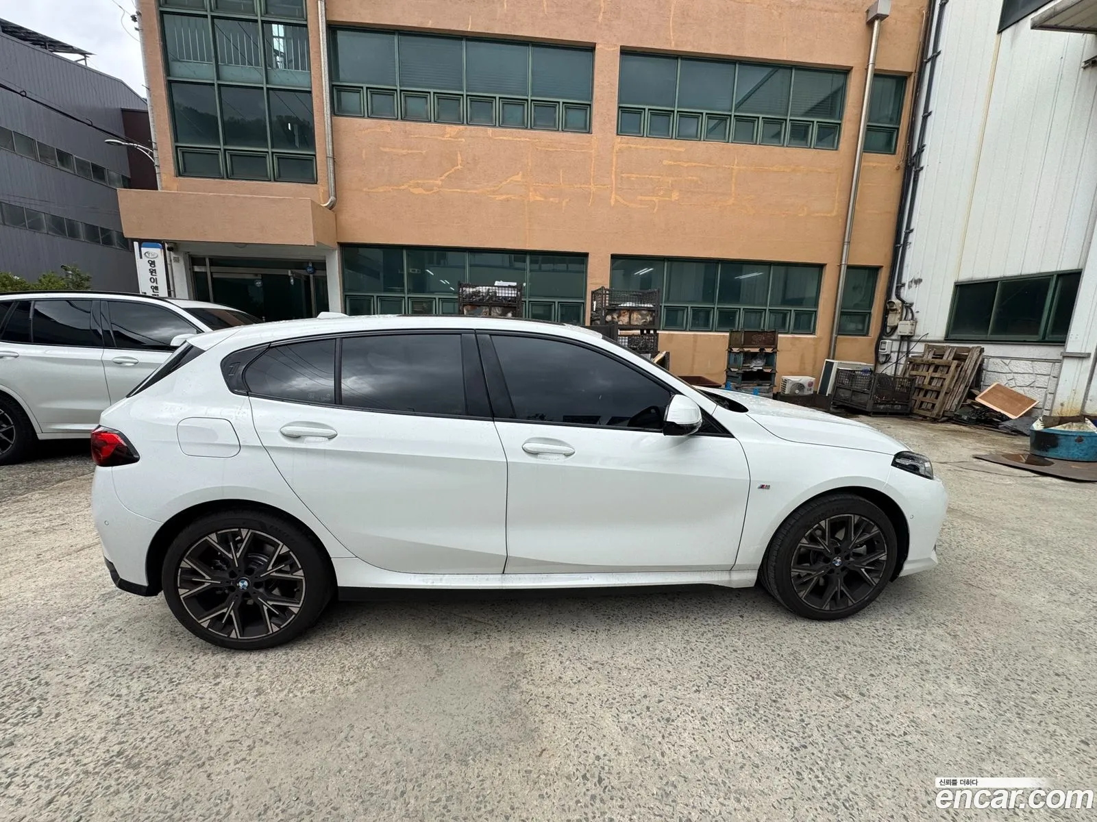 BMW 1 Series 2025 — 4