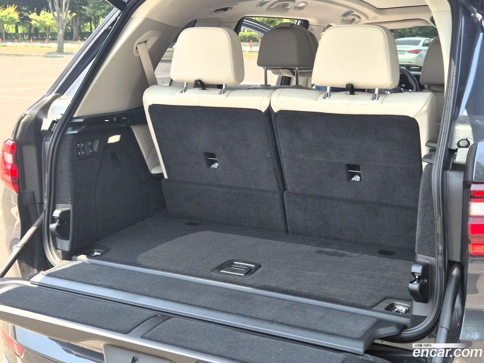BMW X7 2021 — 19
