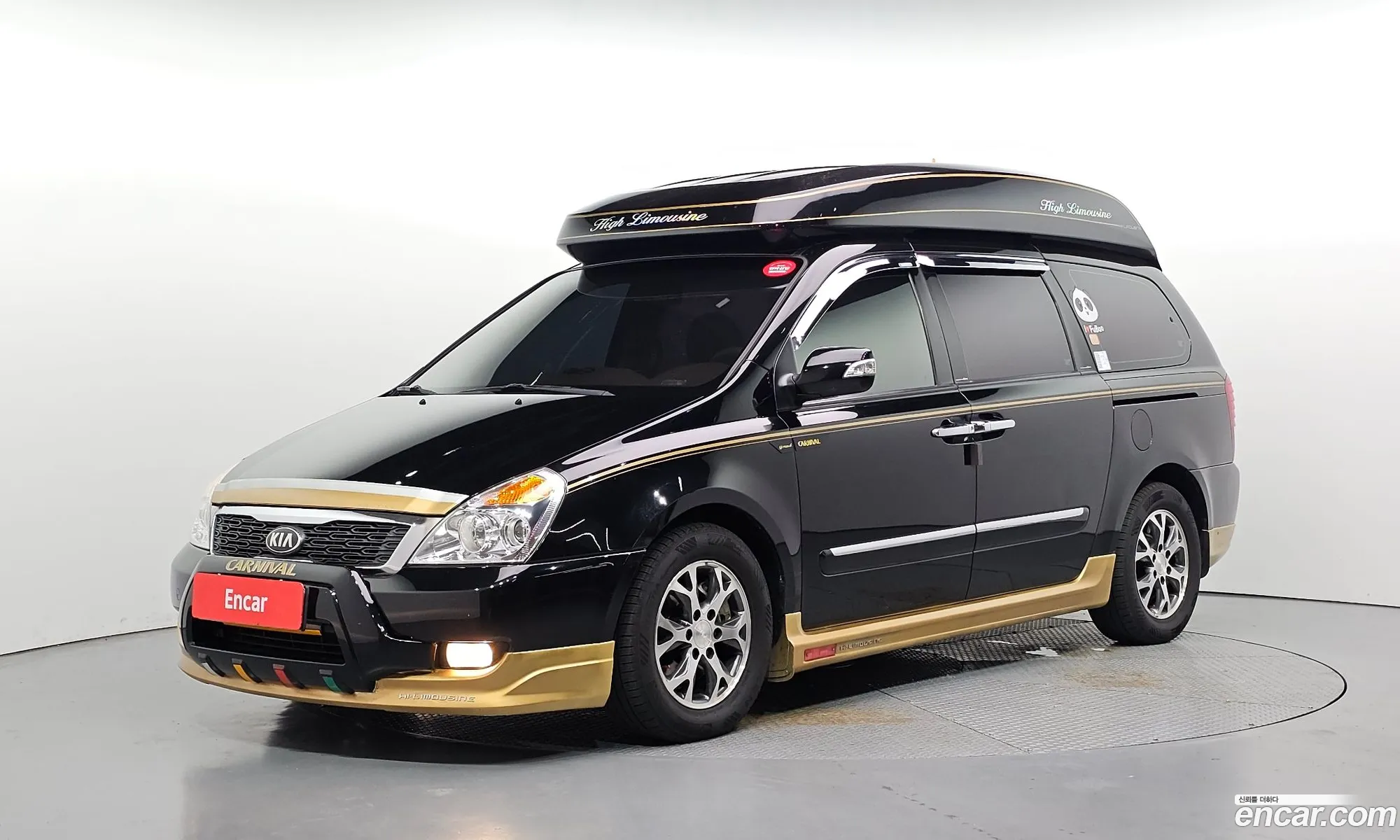 Kia Carnival R 2013 — 2