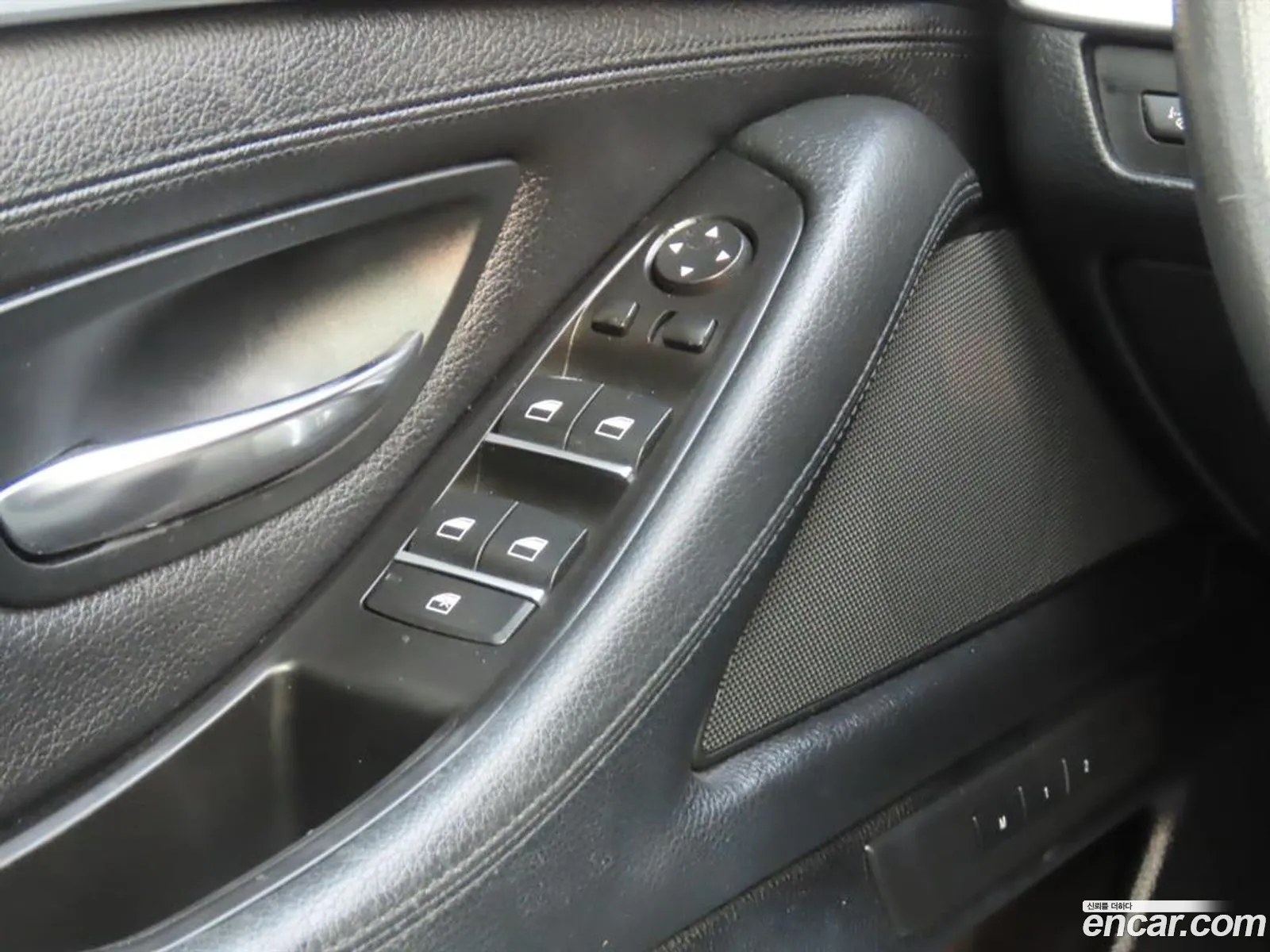 BMW 5 Series 2012 — 8