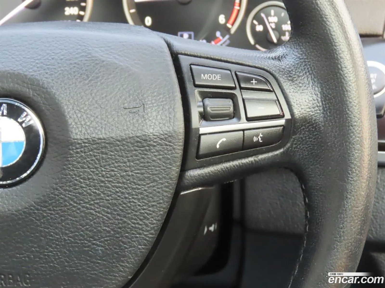 BMW 5 Series 2012 — 9