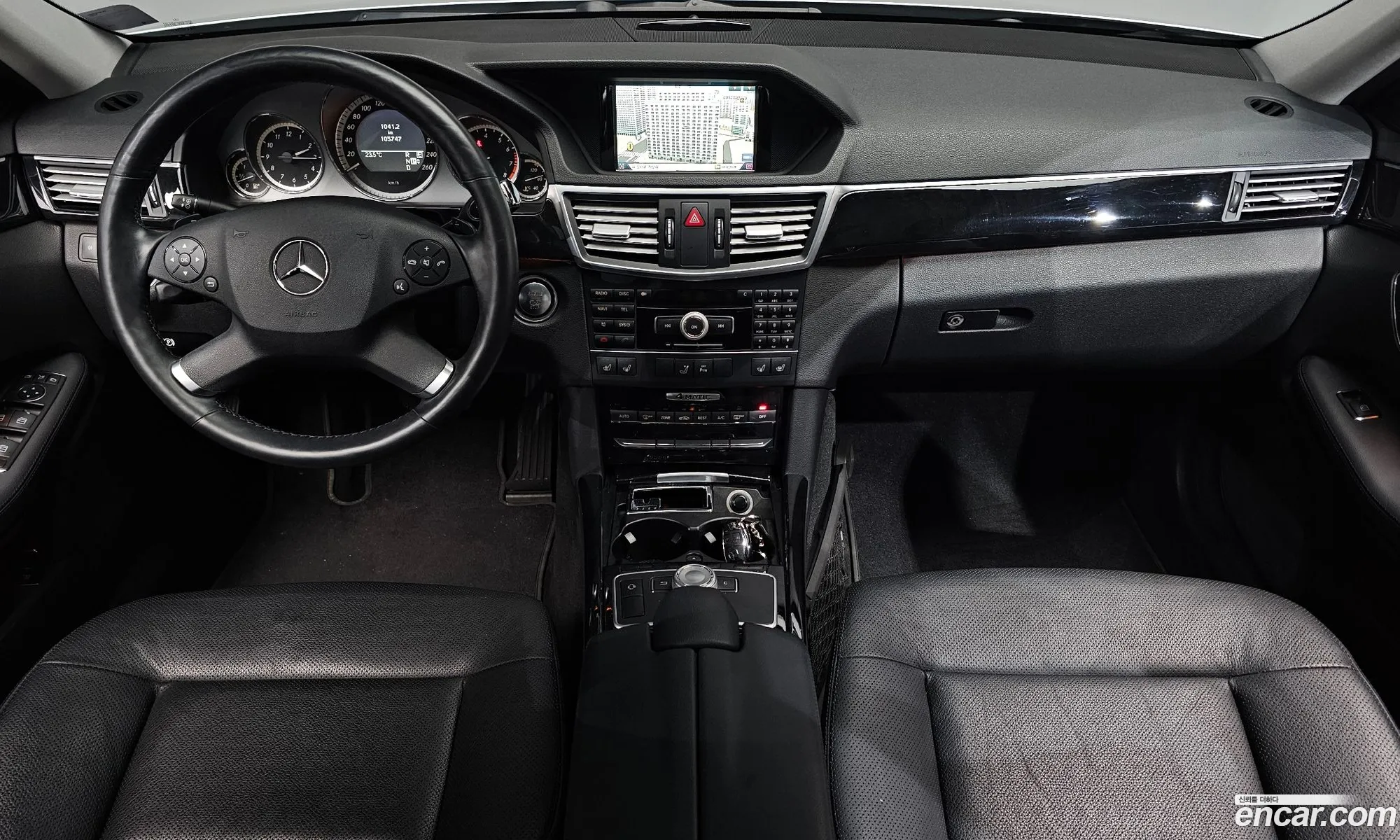 Mercedes-Benz E-Class W212 2011 WDDHF8HB9BA365253 — 12