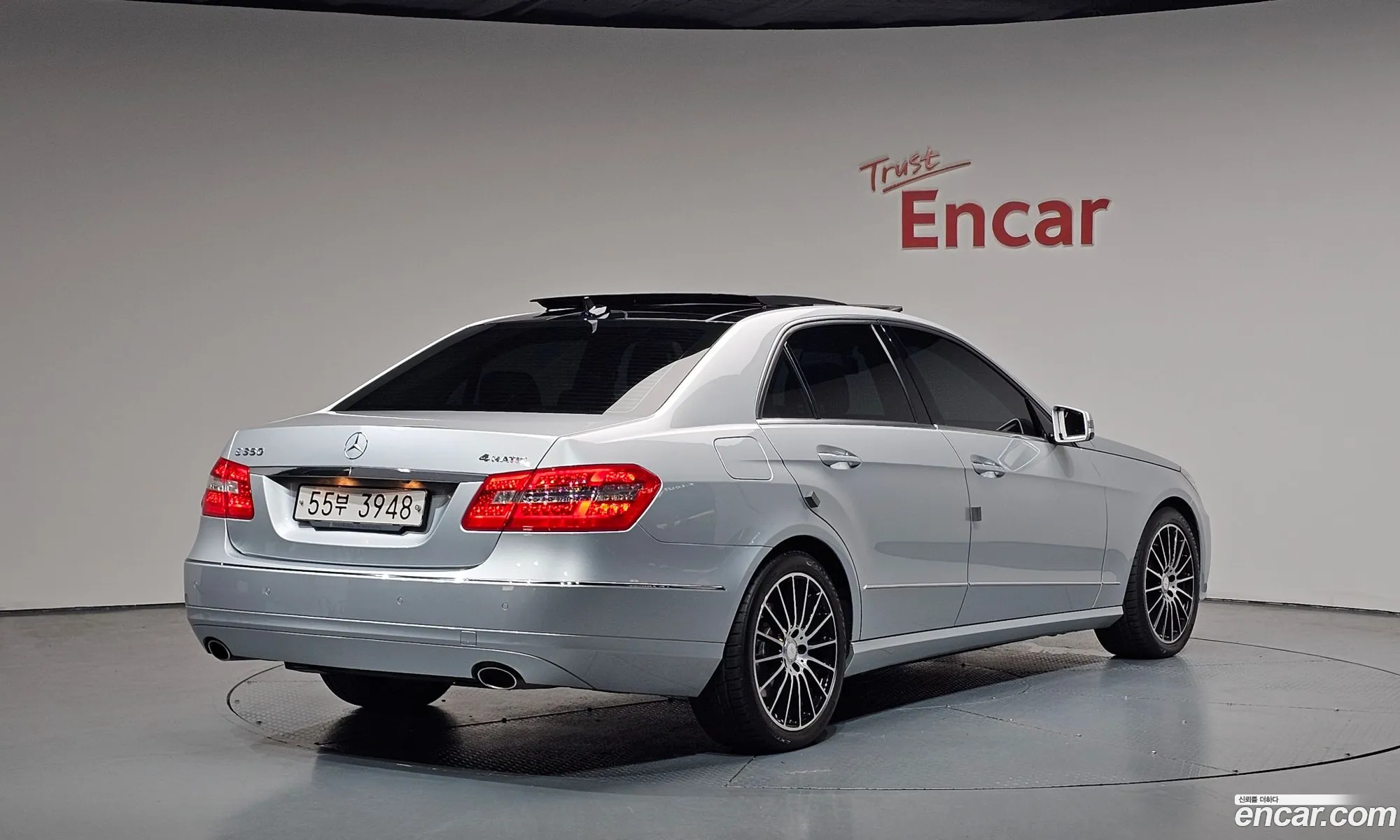 Mercedes-Benz E-Class W212 2011 WDDHF8HB9BA365253 — 15