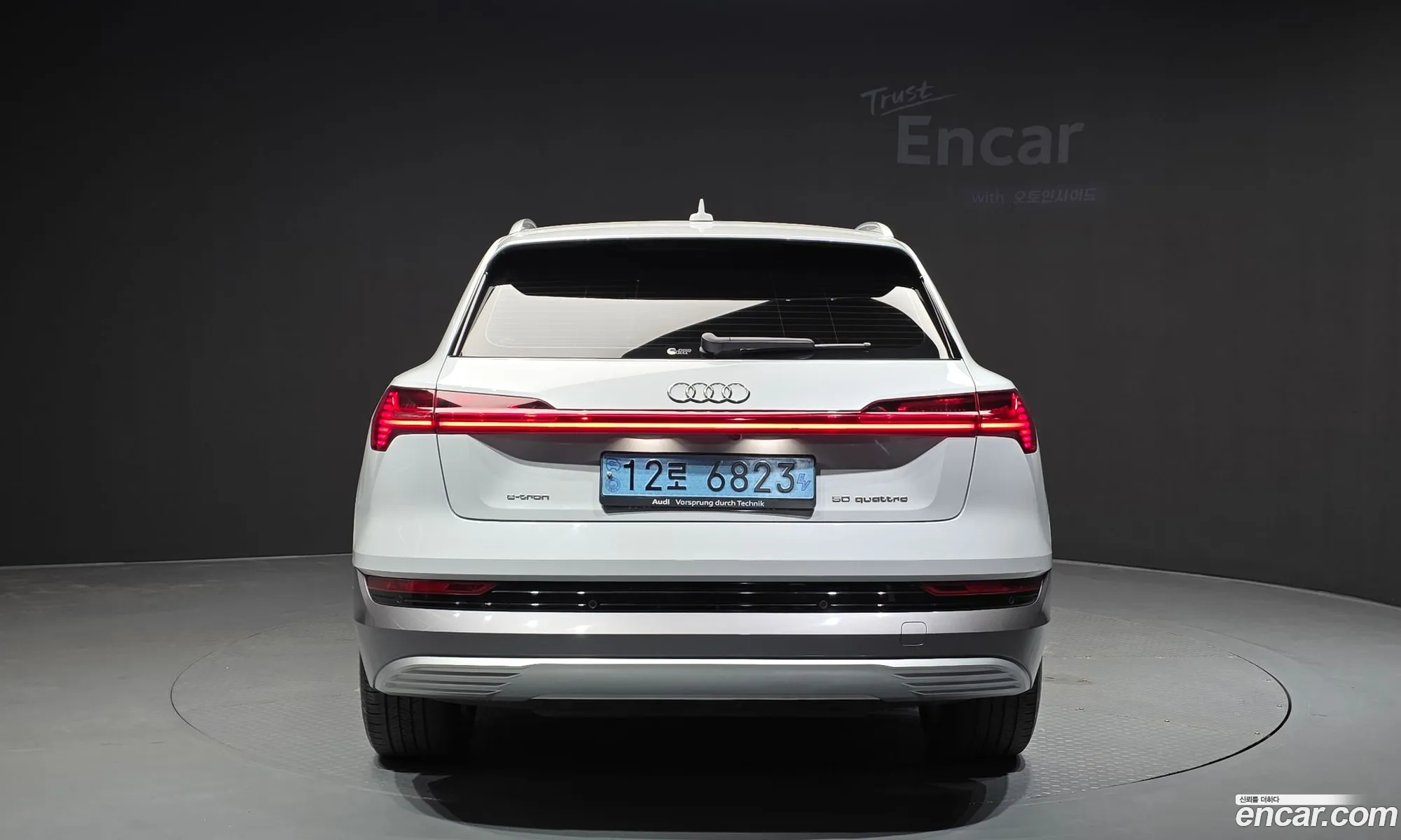 Audi e-tron 2022 WAUZZZGE1NB025257 — 23