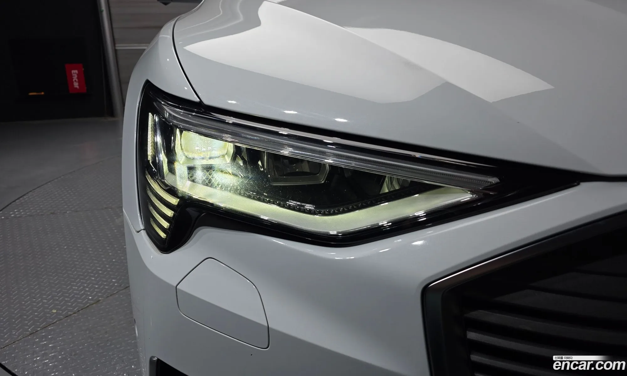 Audi e-tron 2022 WAUZZZGE1NB025257 — 13