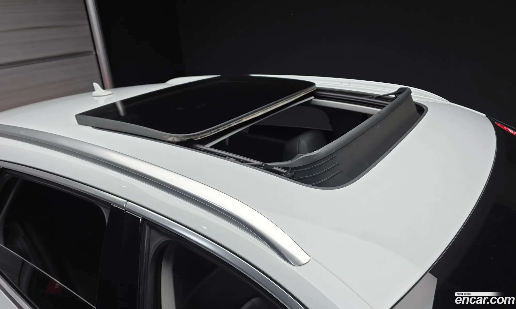 Audi e-tron 2022 WAUZZZGE1NB025257 — 18
