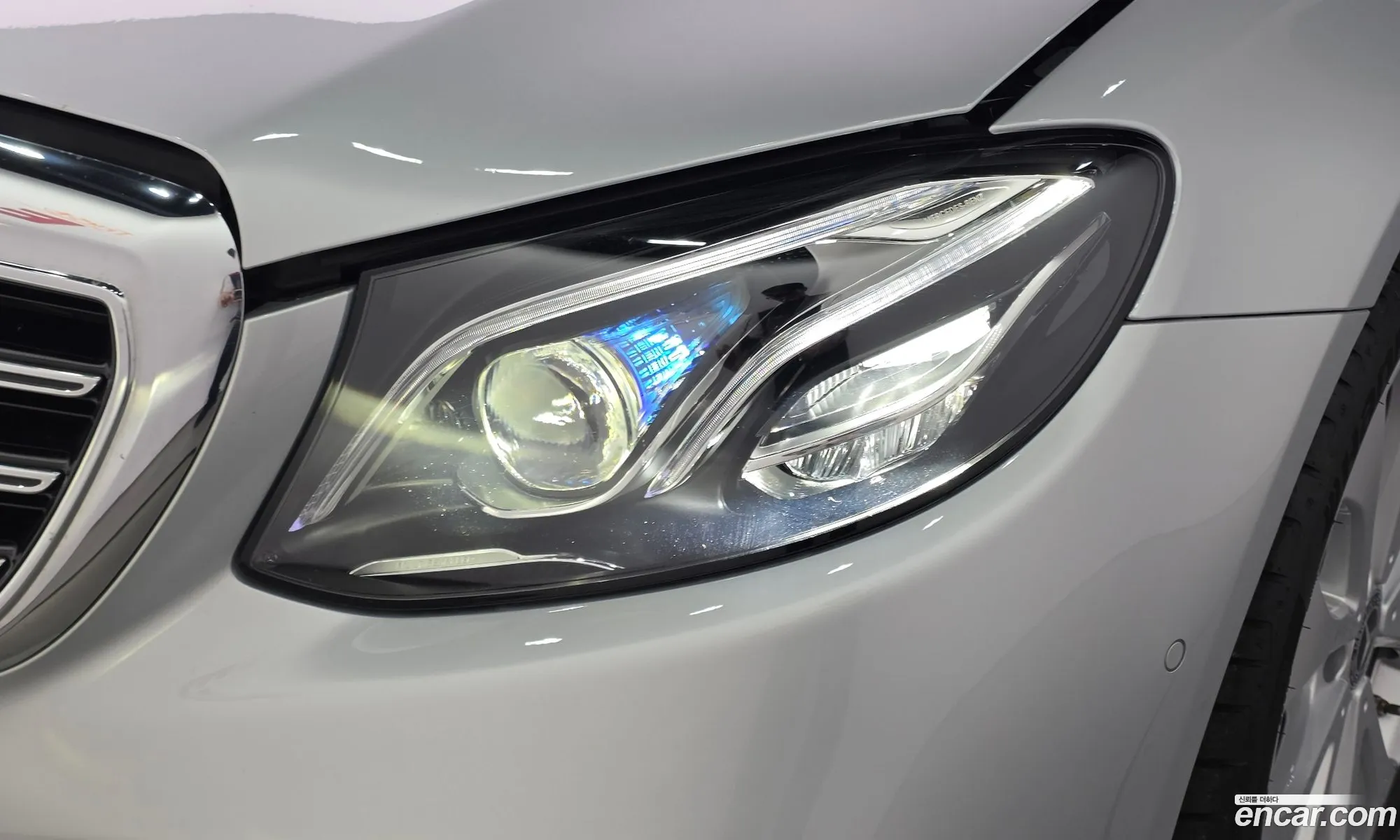 Mercedes-Benz E-Class W213 2018 WDDZF0FB4JA468071 — 15