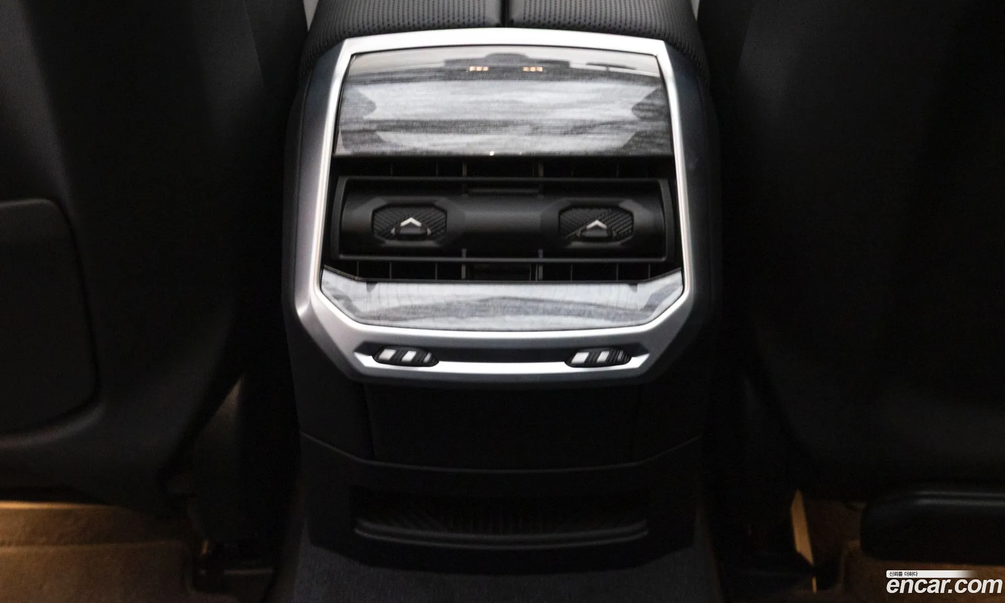 BMW 7 Series 2025 — 11