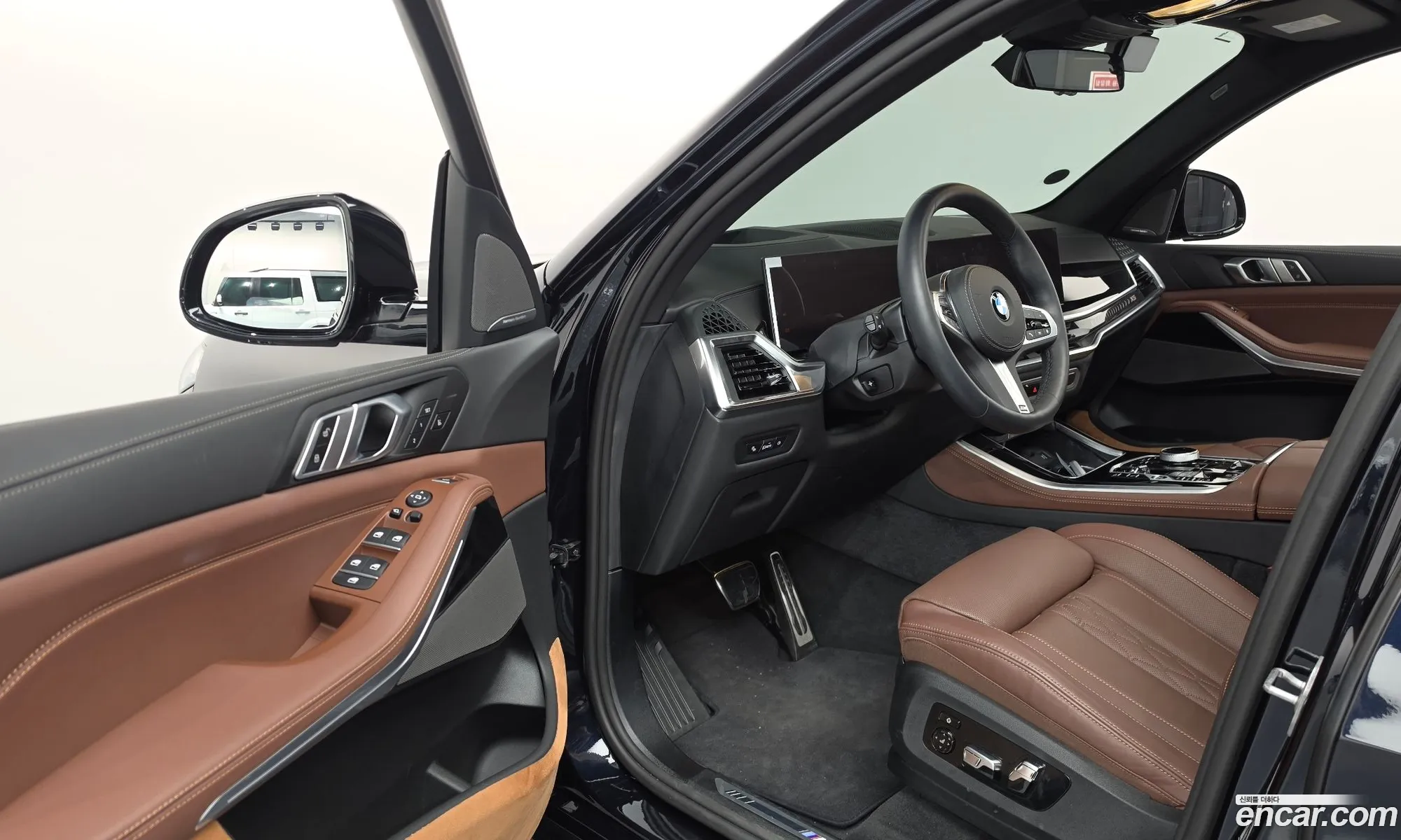 BMW X5 2025 16161651616161616 — 17