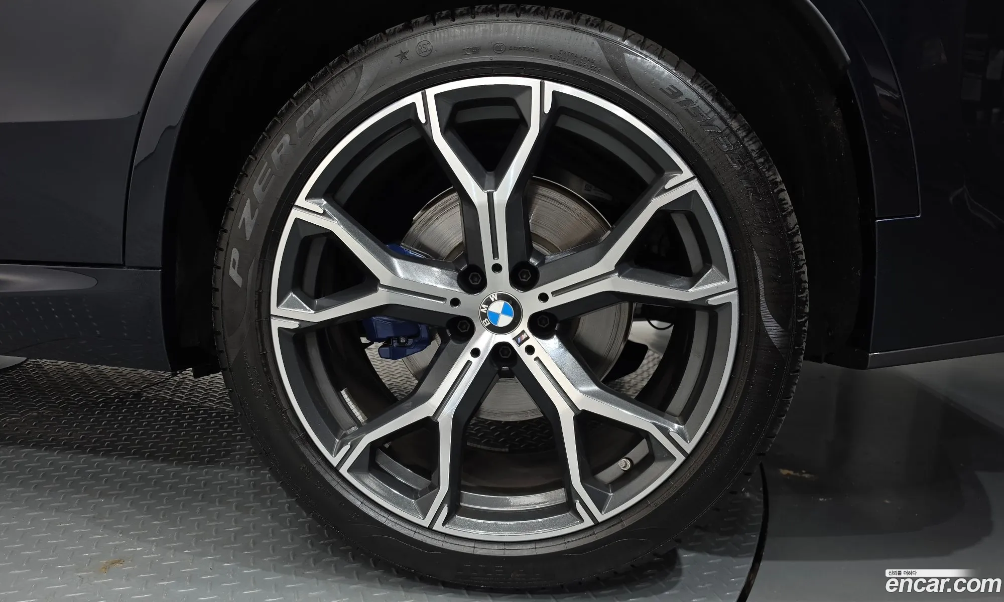 BMW X5 2025 16161651616161616 — 36