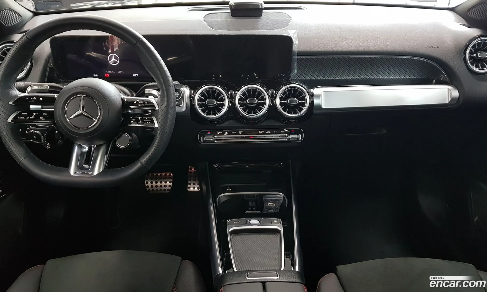Mercedes-Benz GLB-Class X247 2025 — 16
