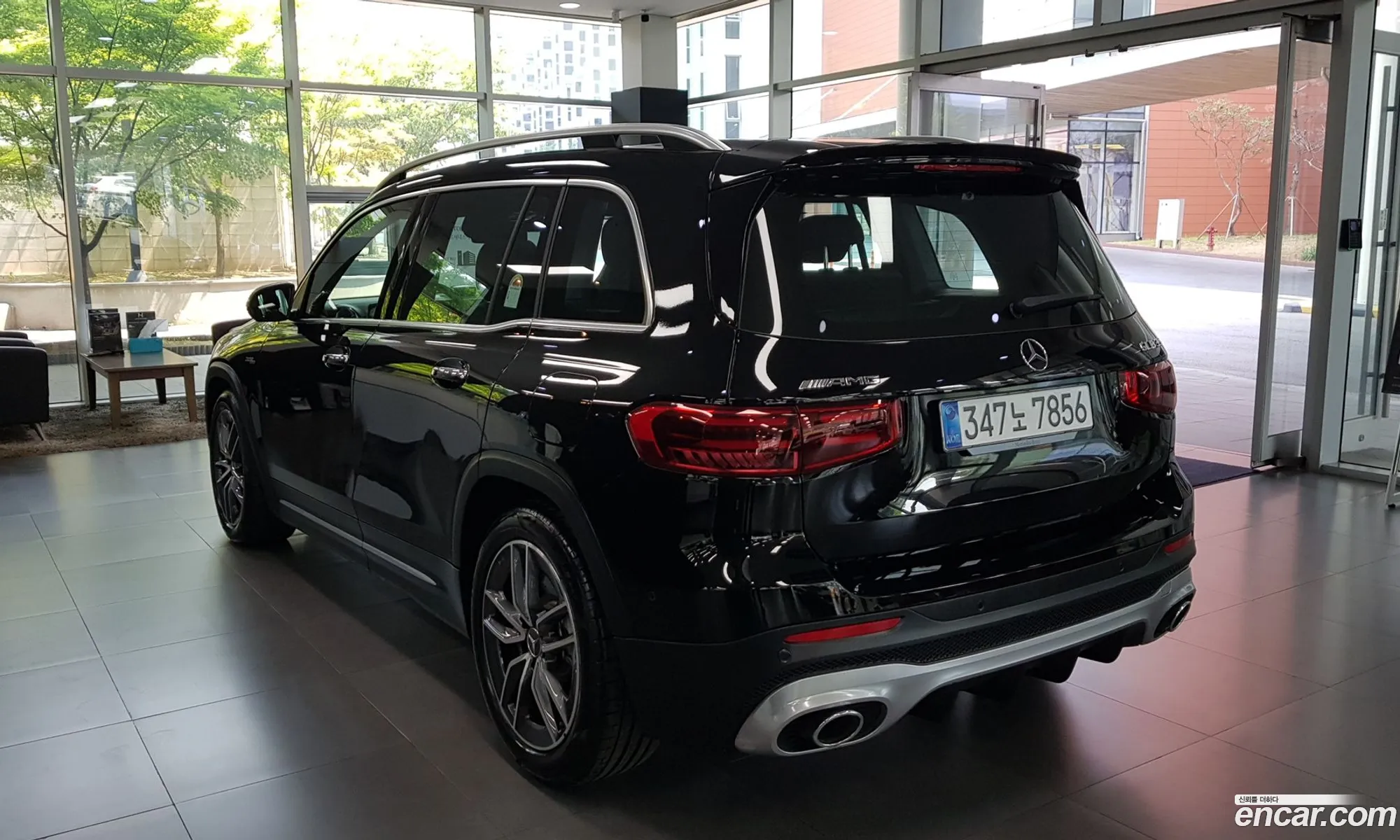 Mercedes-Benz GLB-Class X247 2025 — 8
