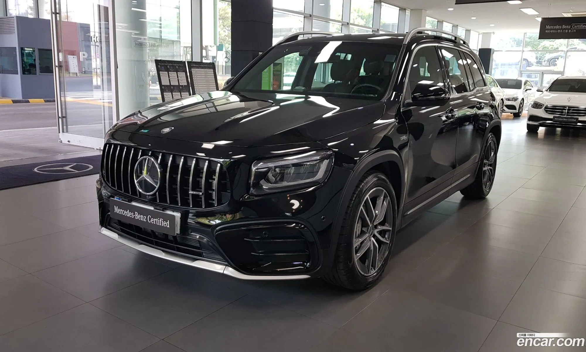 Mercedes-Benz GLB-Class X247 2025 — 9