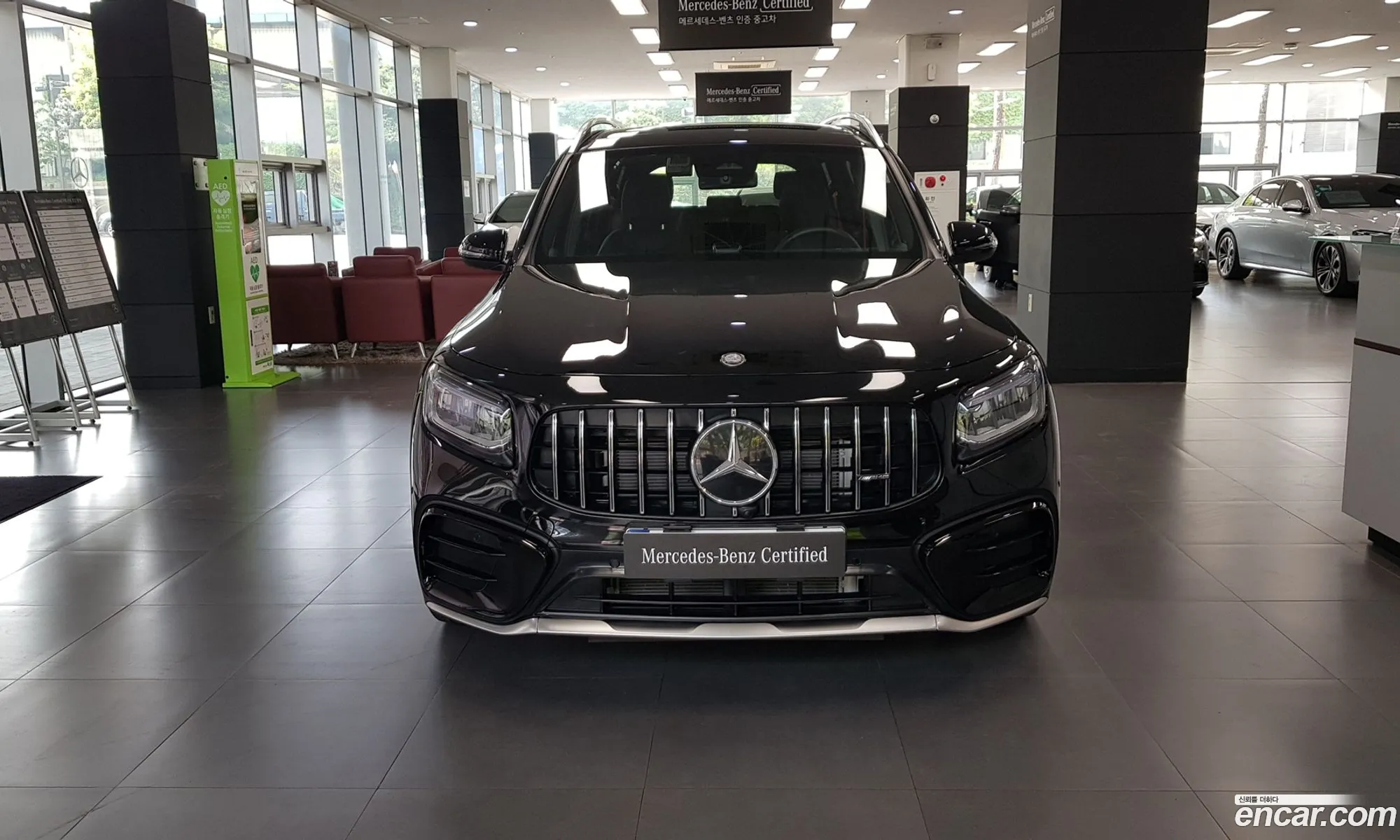 Mercedes-Benz GLB-Class X247 2025 — 17