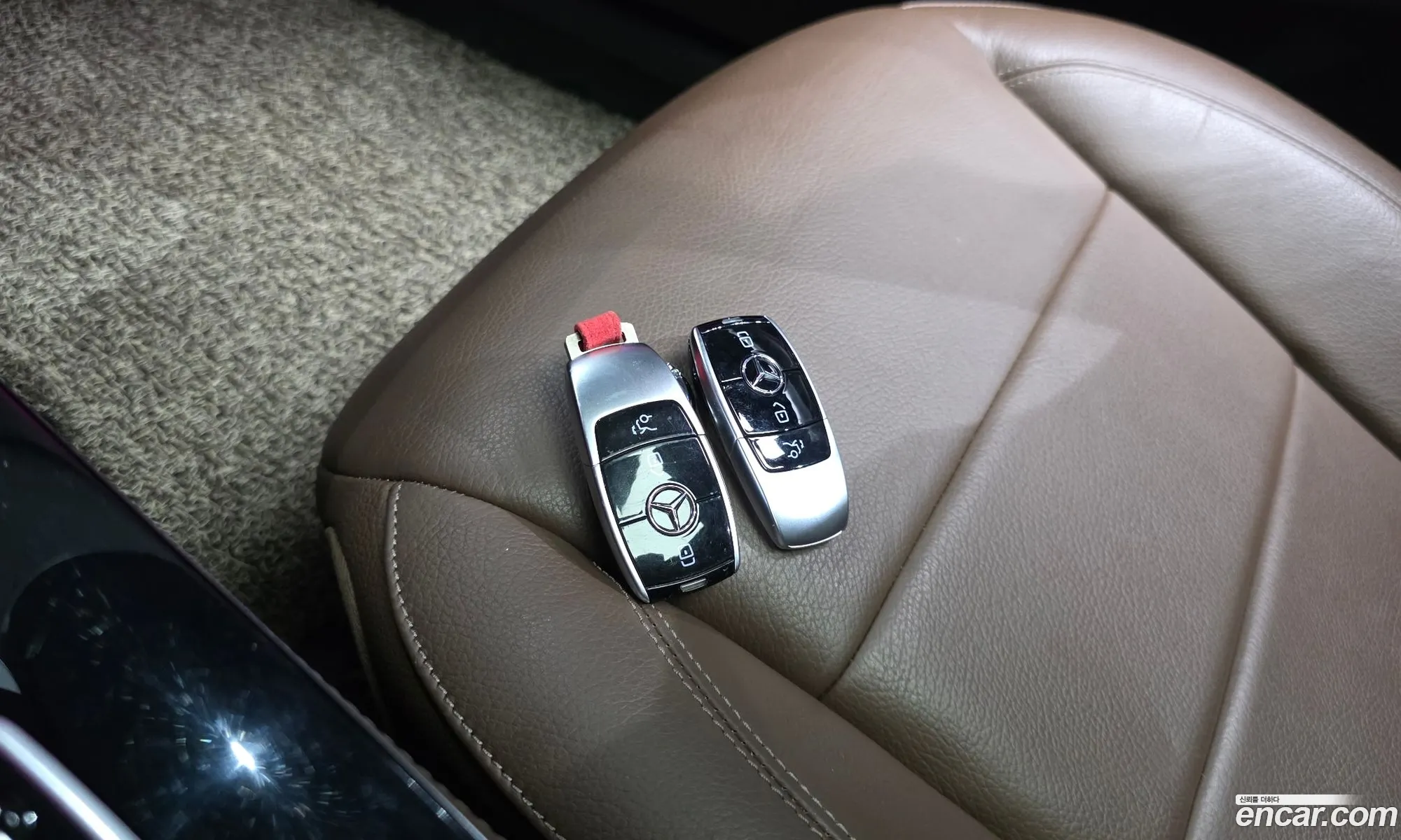 Mercedes-Benz E-Class W213 2017 WDDZF4JB4JA338225 — 9